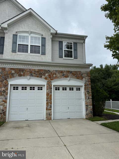 Townhouse For Rent - 47 Ross Way<br/> Burlington County, MARLTON, NJ 08053