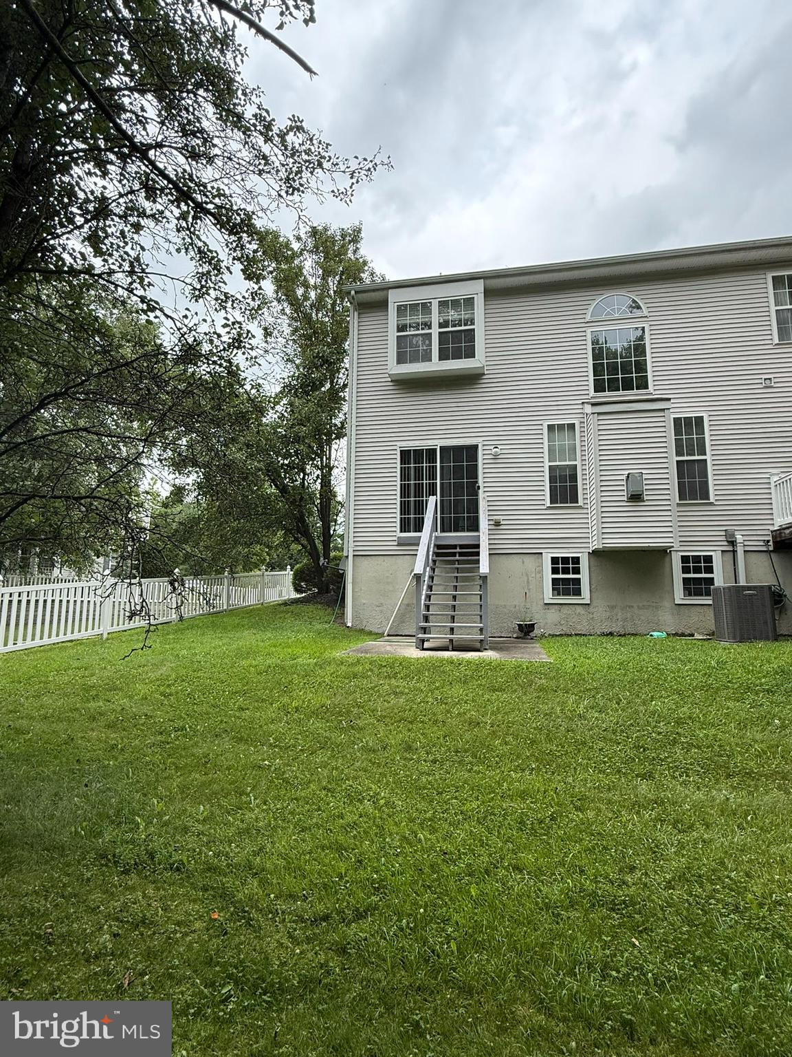 47 ROSS WAY