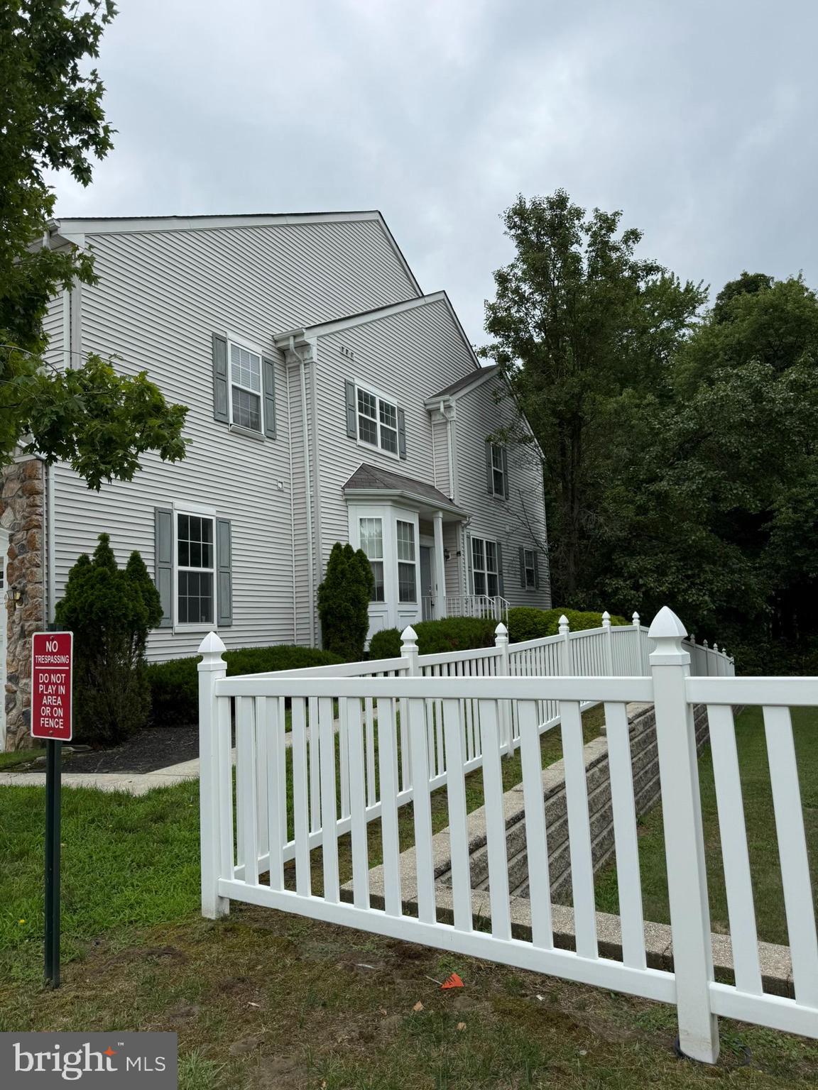 47 ROSS WAY