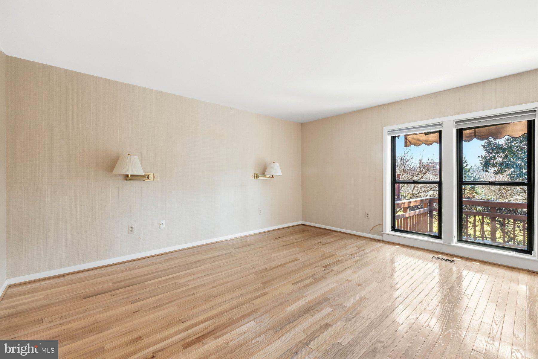 STRATHMORE PLACE - Residential