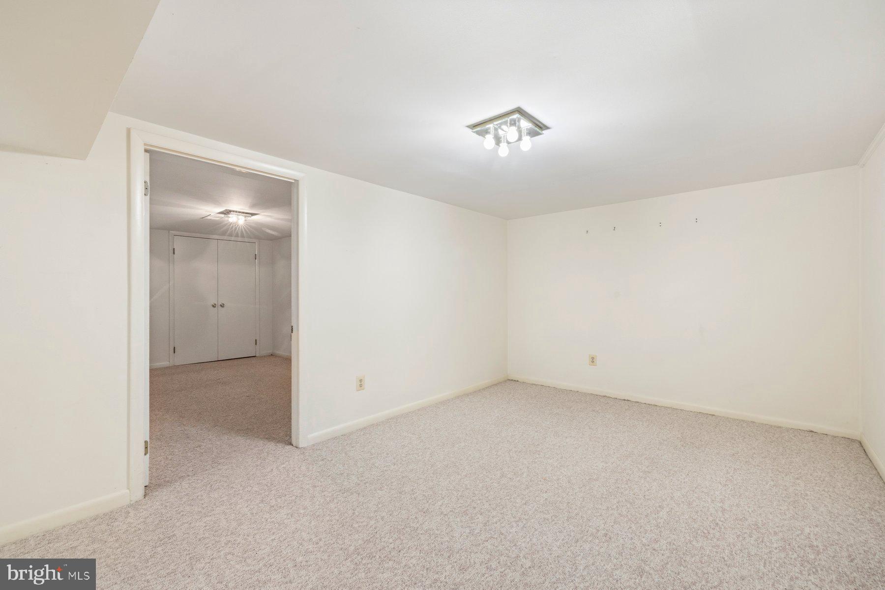 STRATHMORE PLACE - Residential