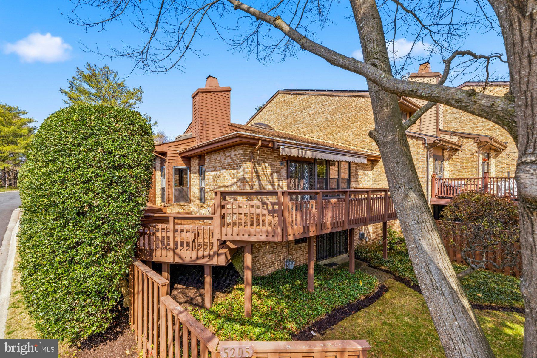 STRATHMORE PLACE - Residential