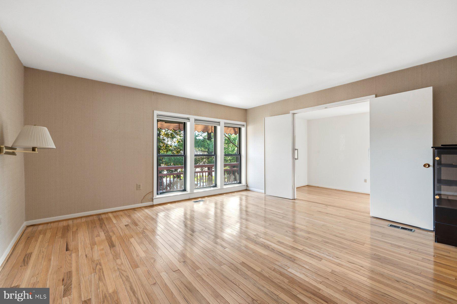 STRATHMORE PLACE - Residential