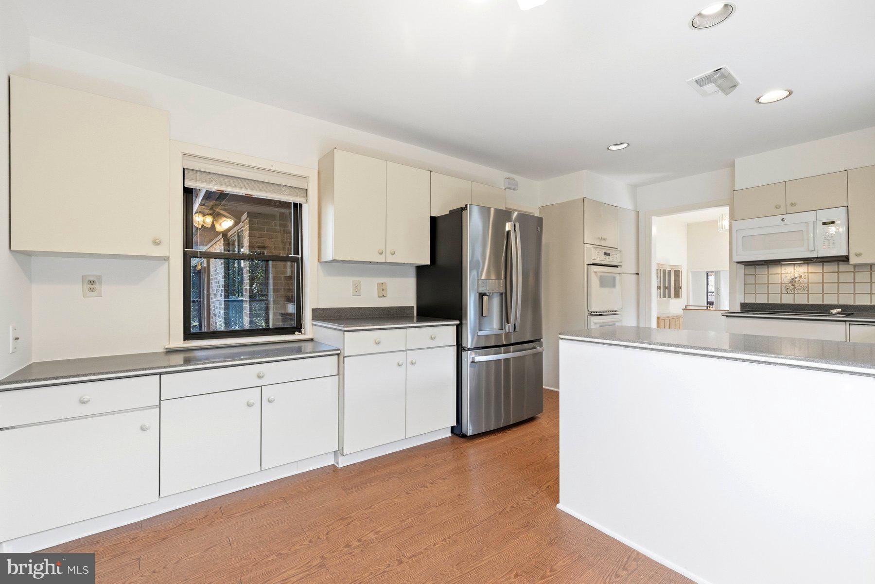 STRATHMORE PLACE - Residential