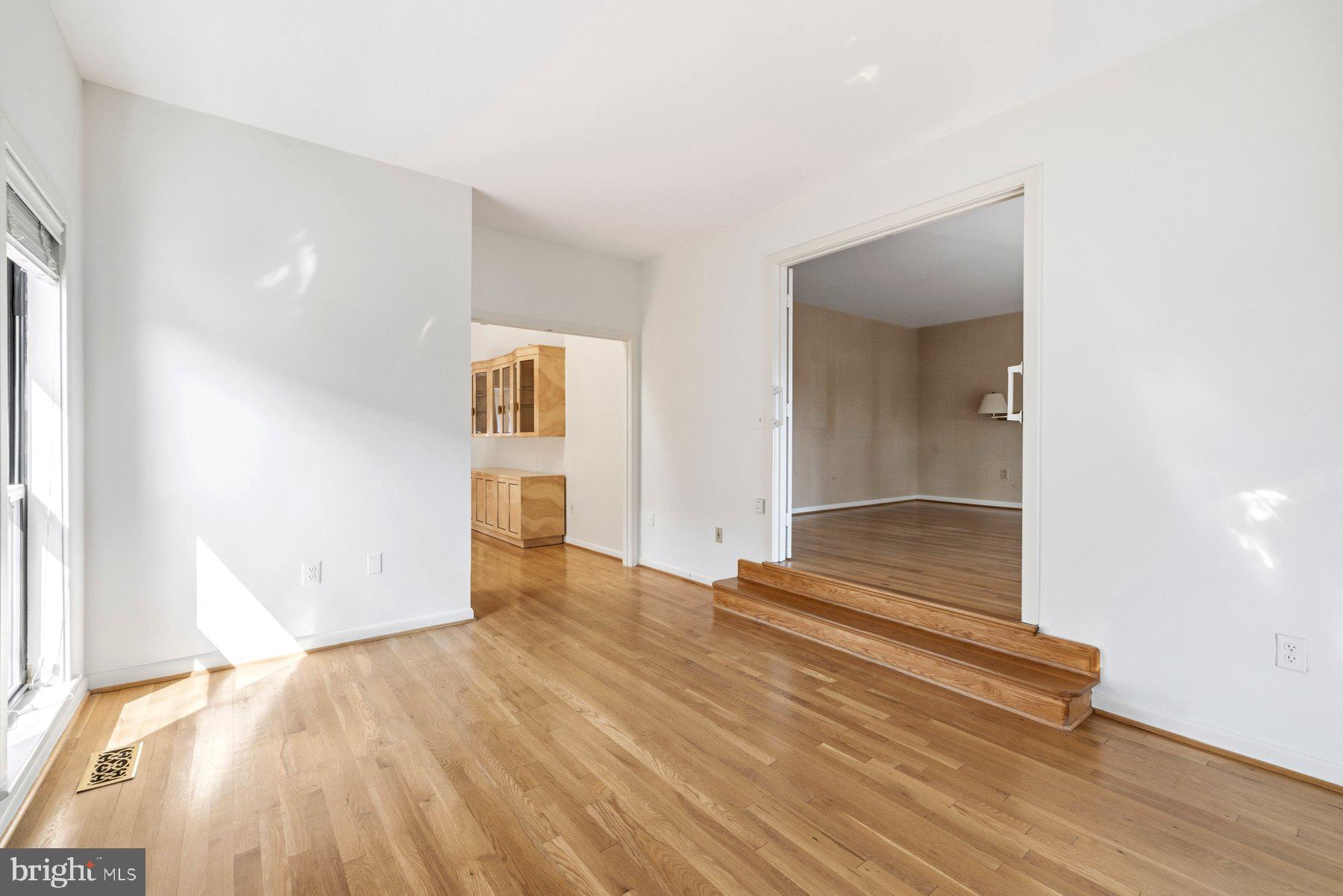 STRATHMORE PLACE - Residential