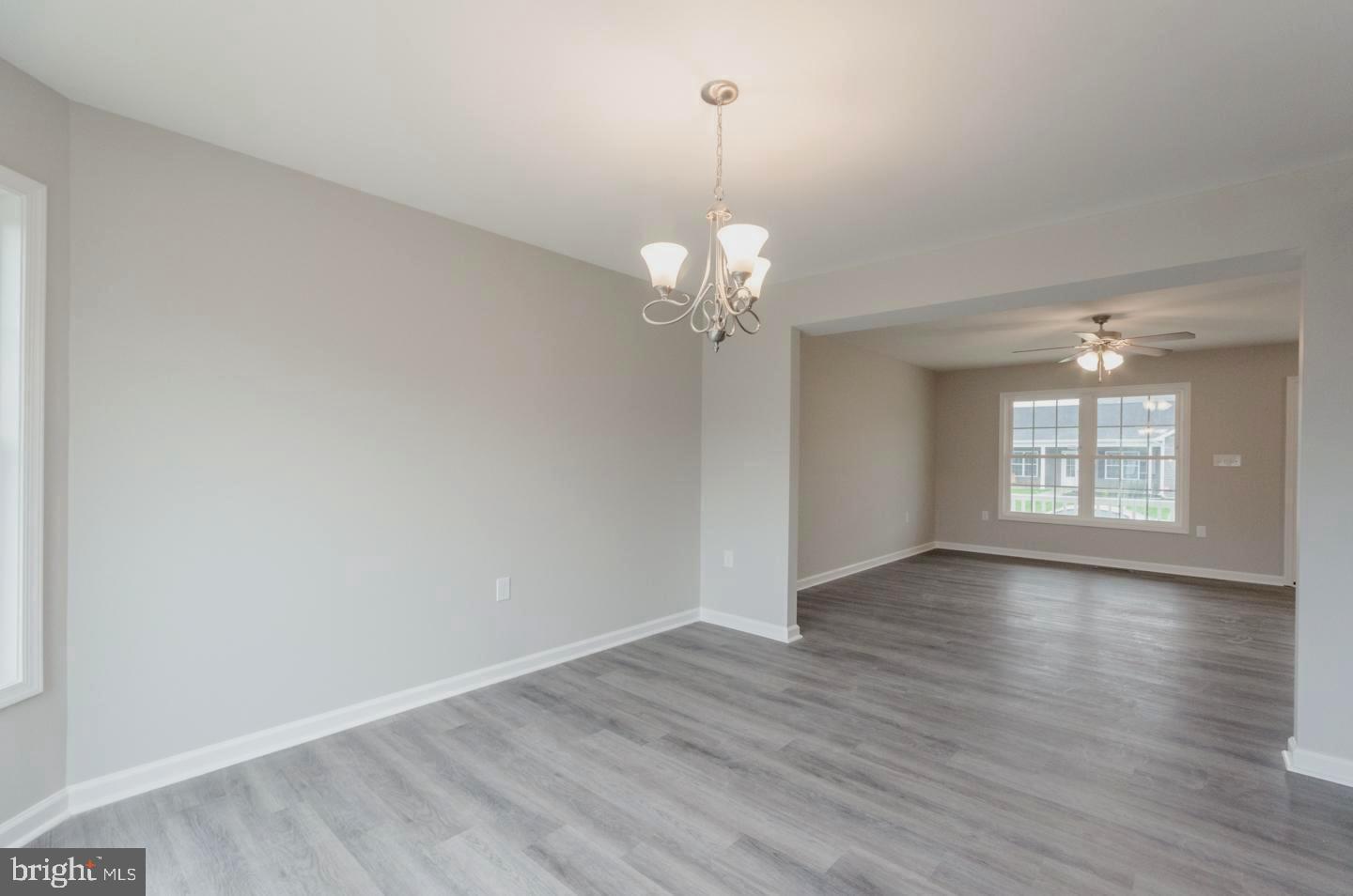 RED HILL - Residential