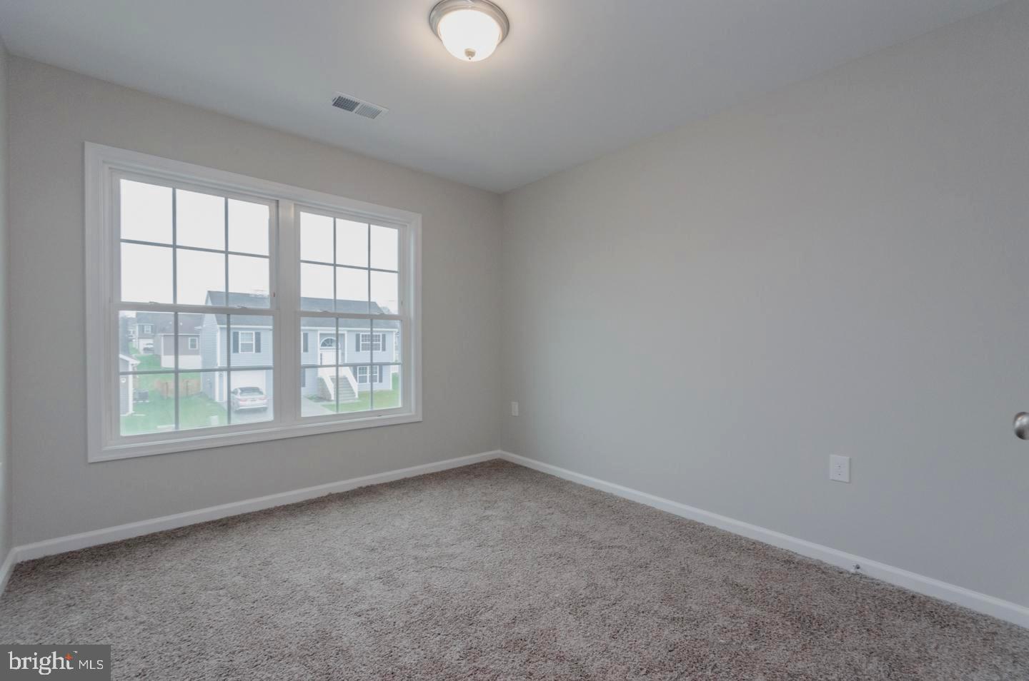 RED HILL - Residential