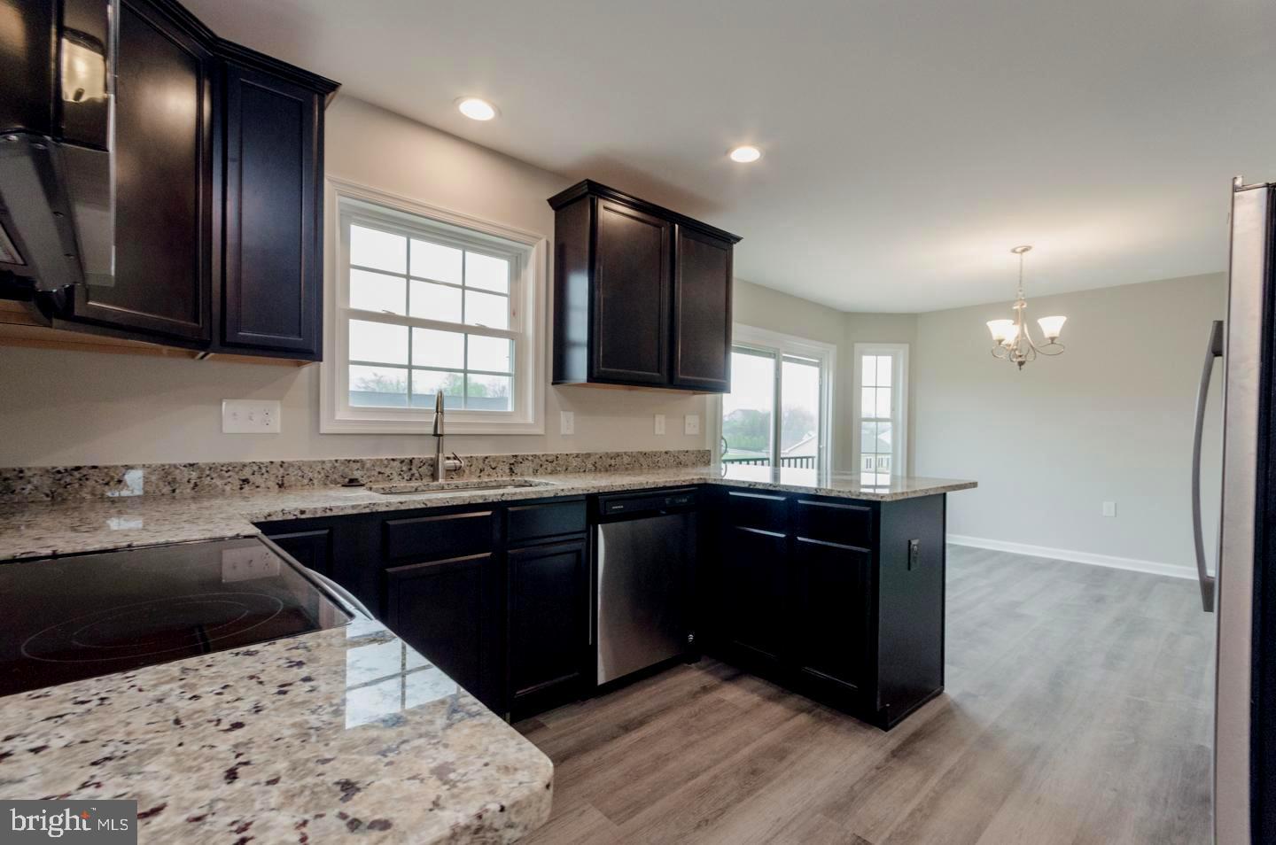 RED HILL - Residential