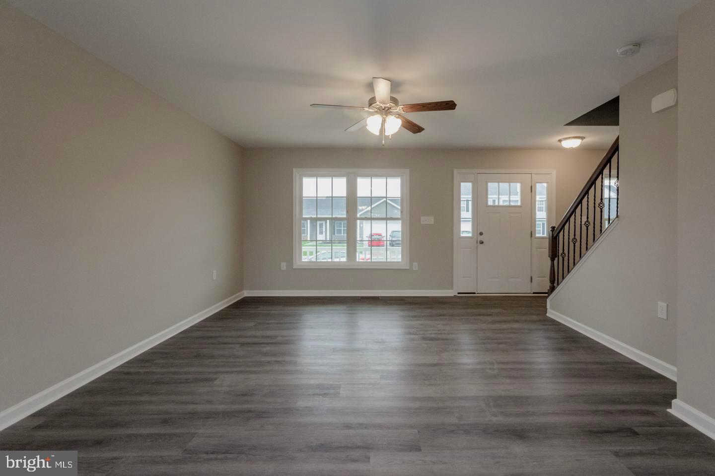 RED HILL - Residential