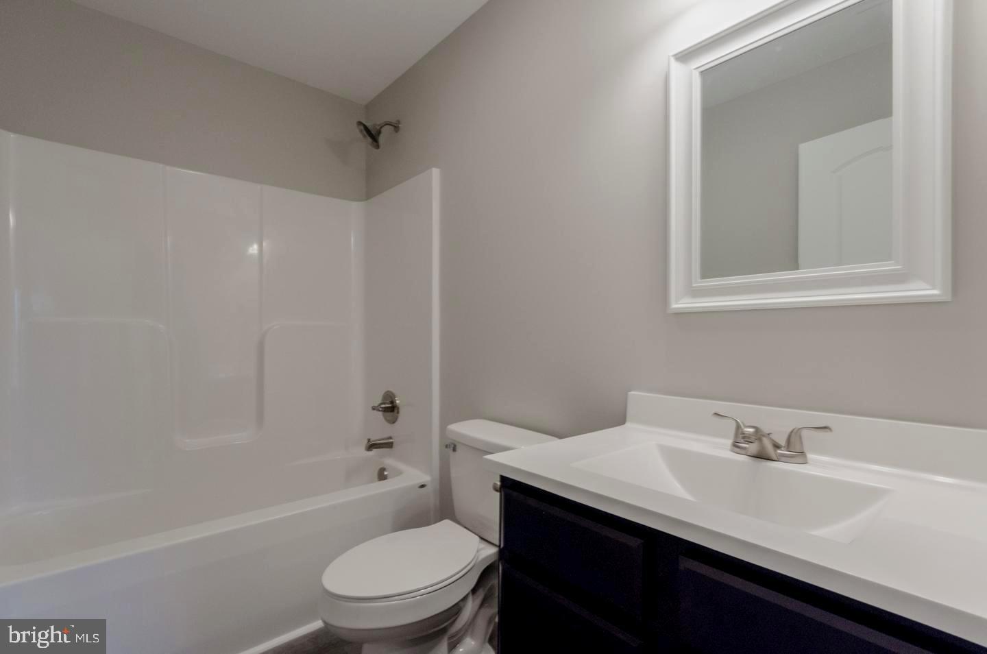 RED HILL - Residential