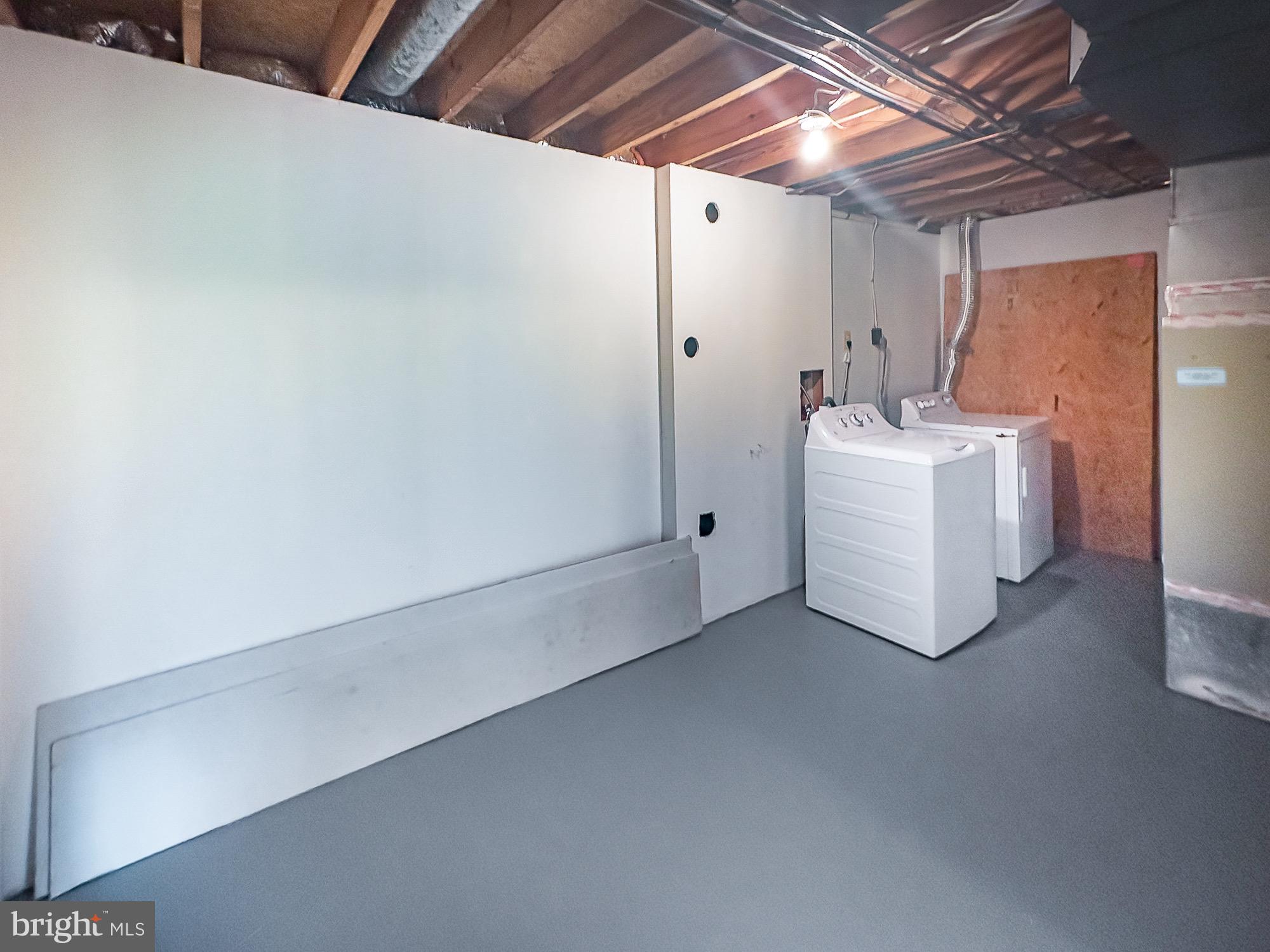 HERITAGE ESTATES - Residential