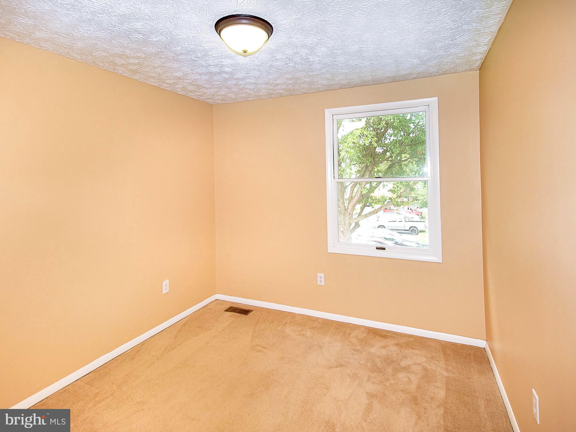 HERITAGE ESTATES - Residential