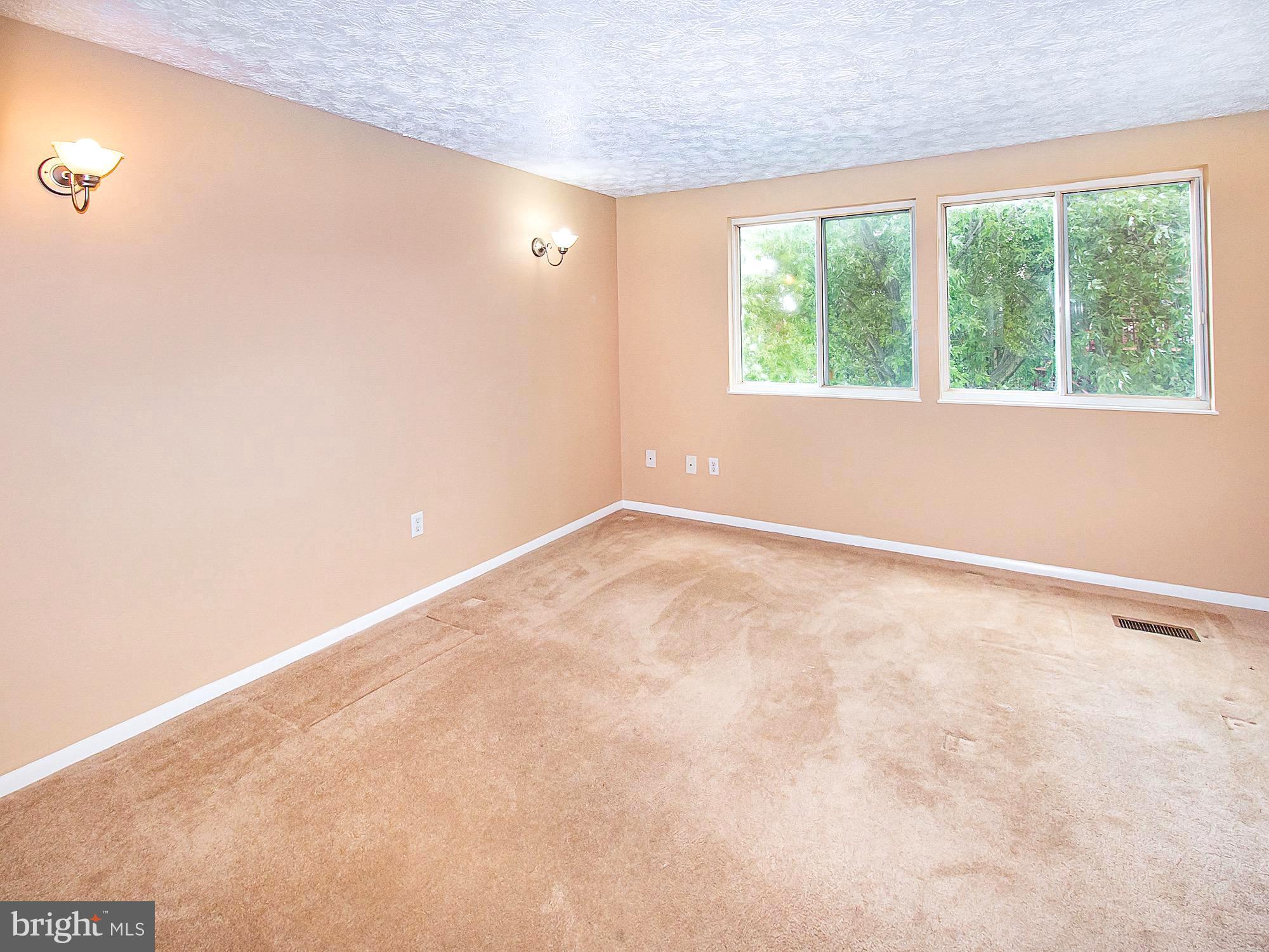 HERITAGE ESTATES - Residential