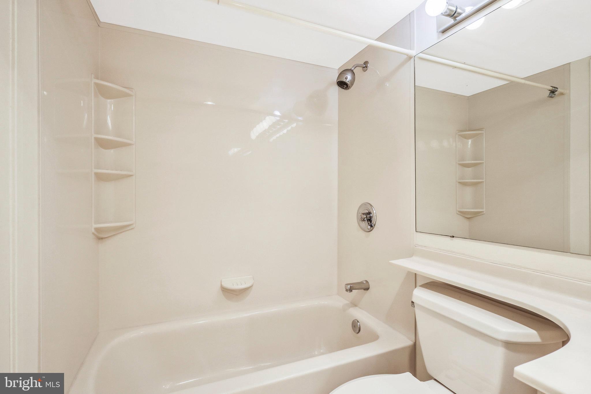 WATERGATE AT LANDMARK - Residential