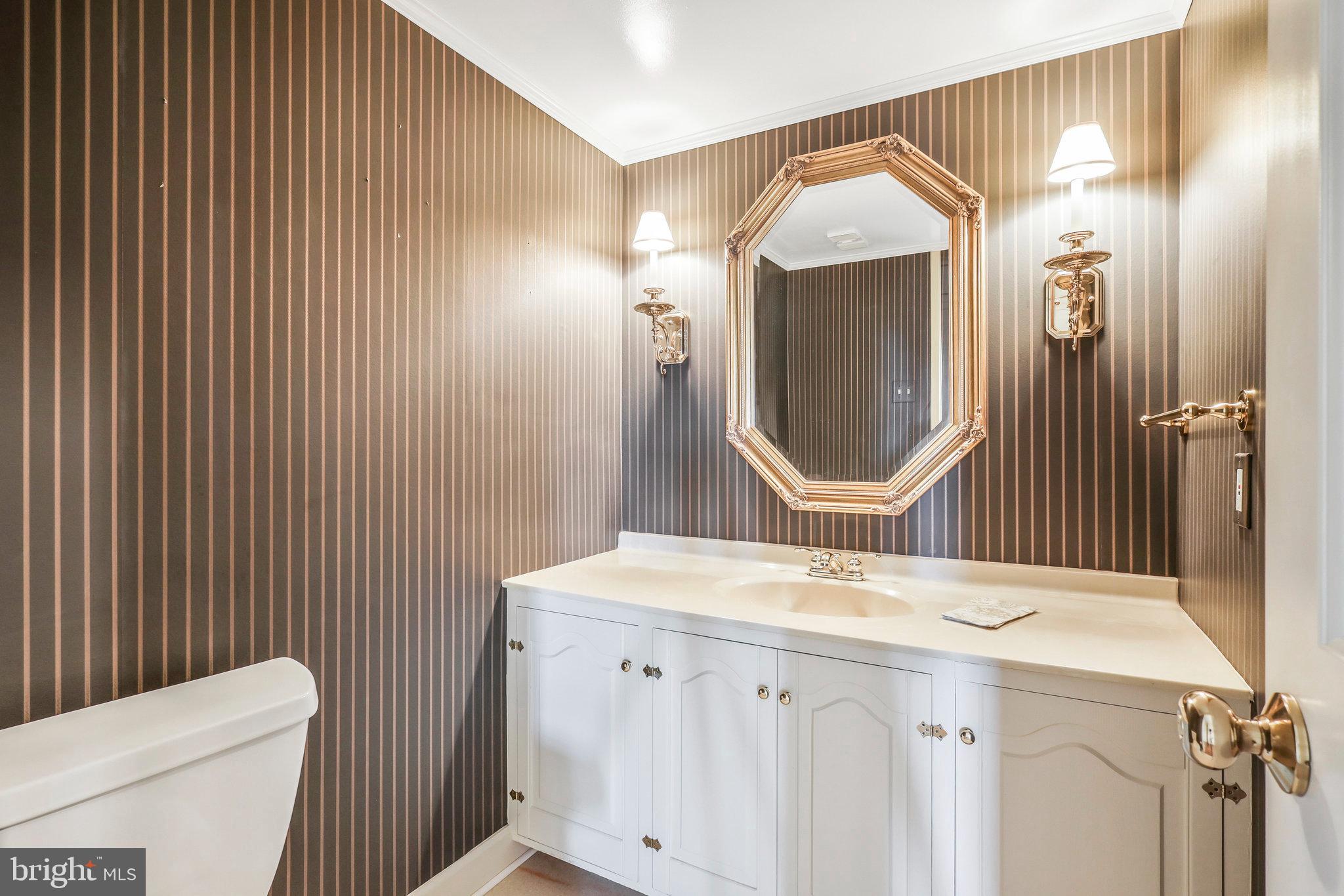 WATERGATE AT LANDMARK - Residential