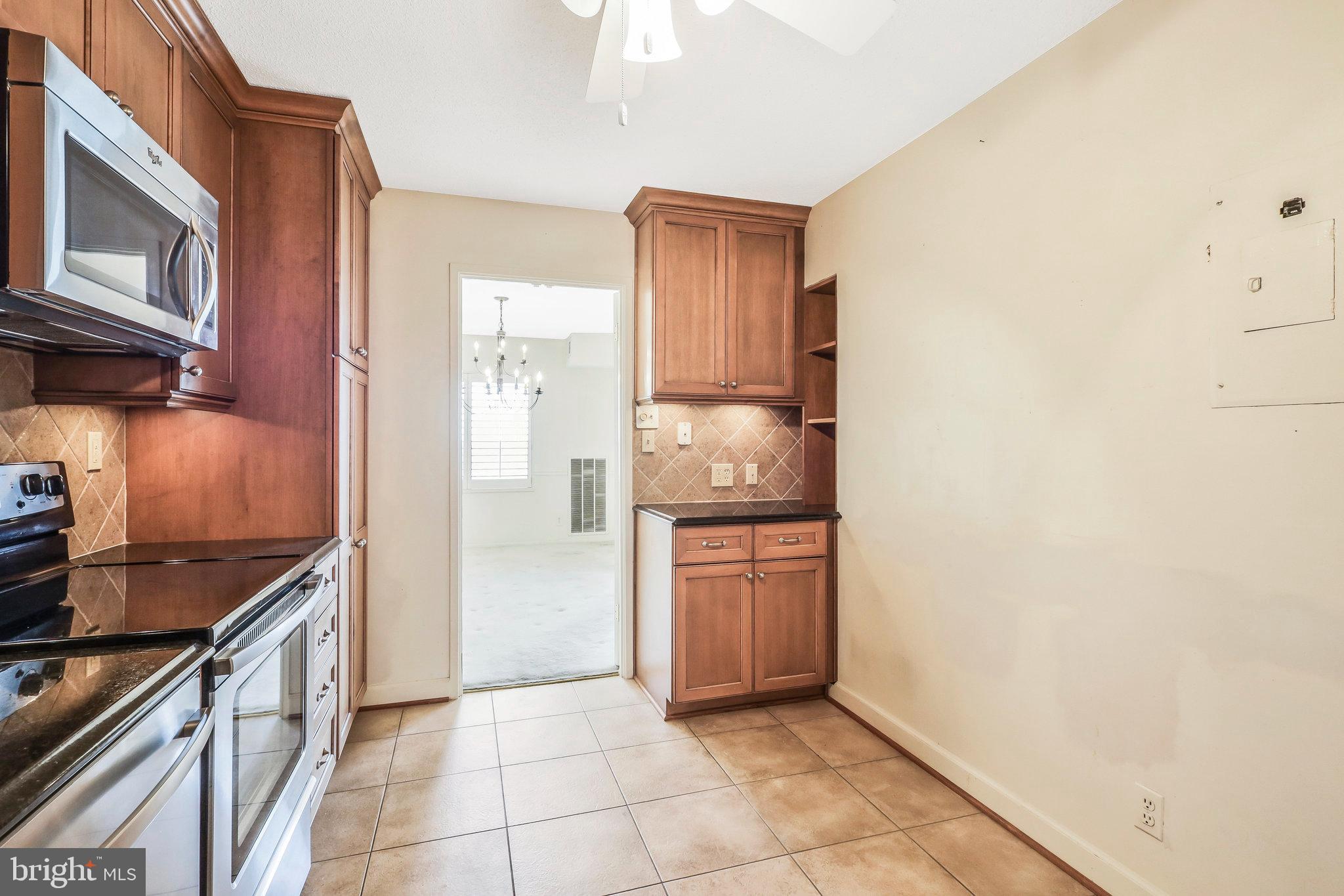 WATERGATE AT LANDMARK - Residential