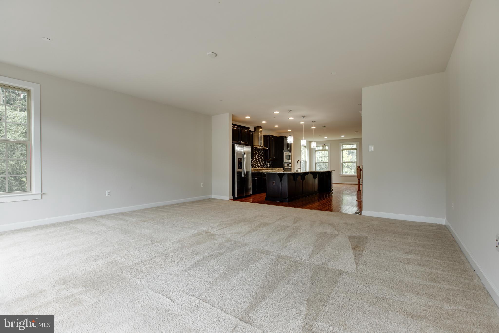 PARKSIDE - Residential Lease