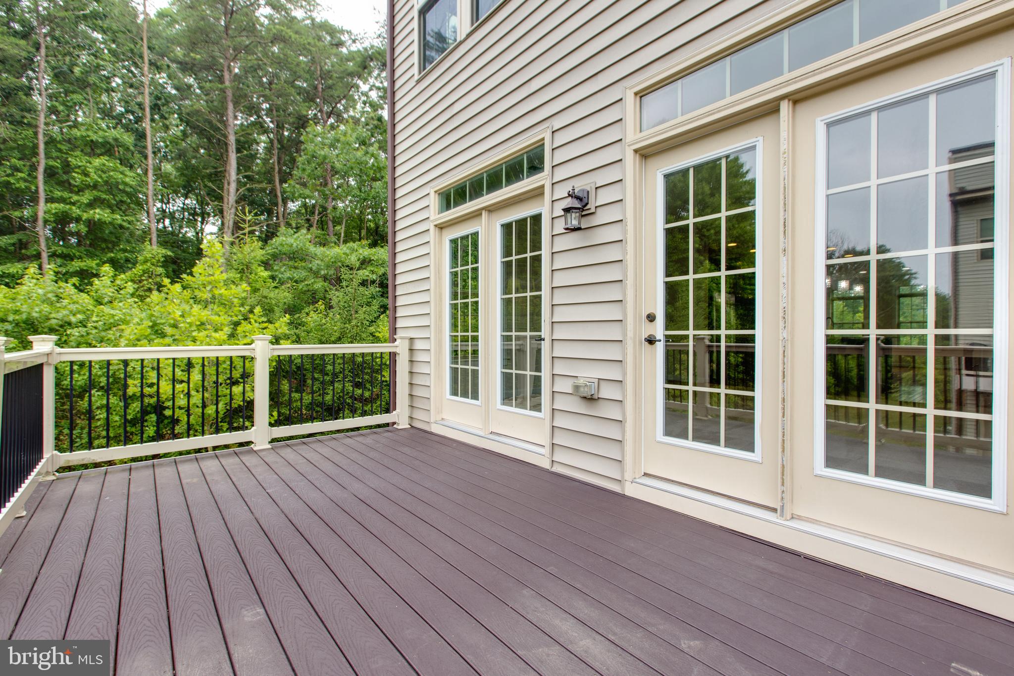 PARKSIDE - Residential Lease