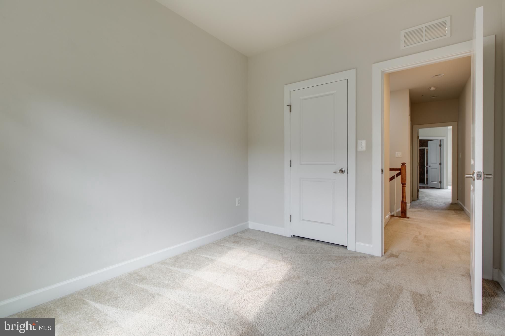 PARKSIDE - Residential Lease