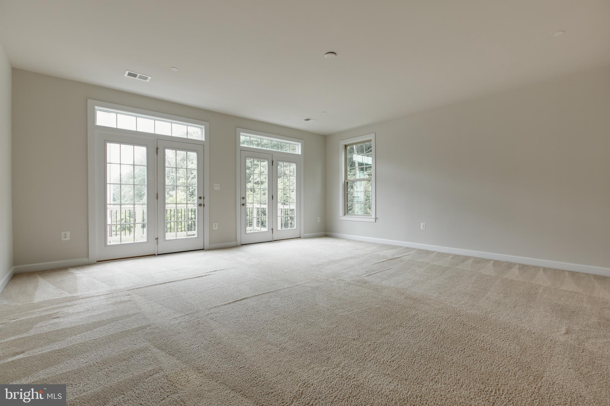 PARKSIDE - Residential Lease