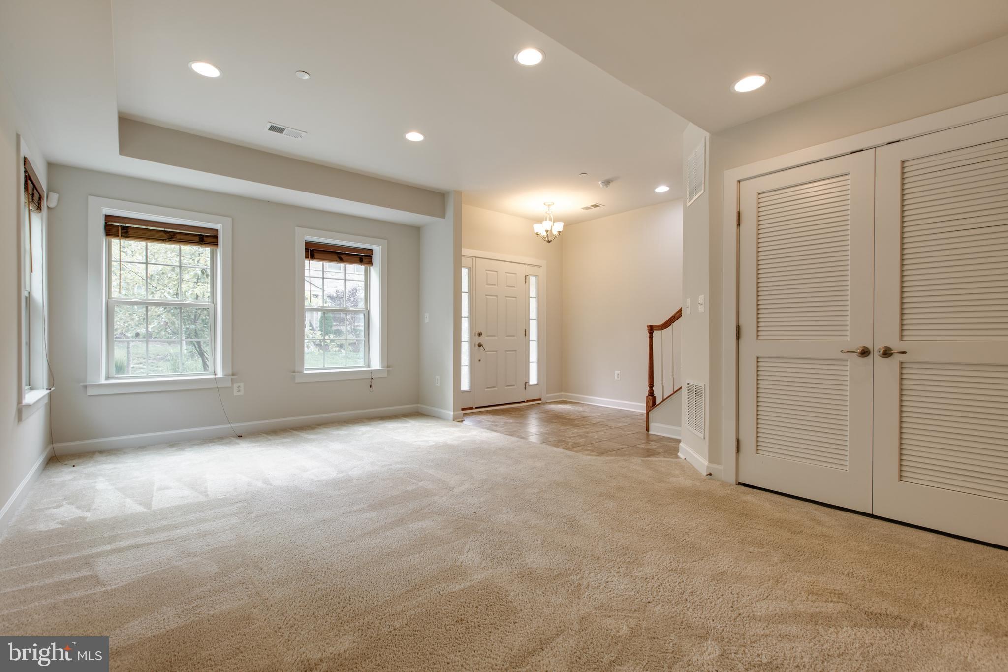 PARKSIDE - Residential Lease