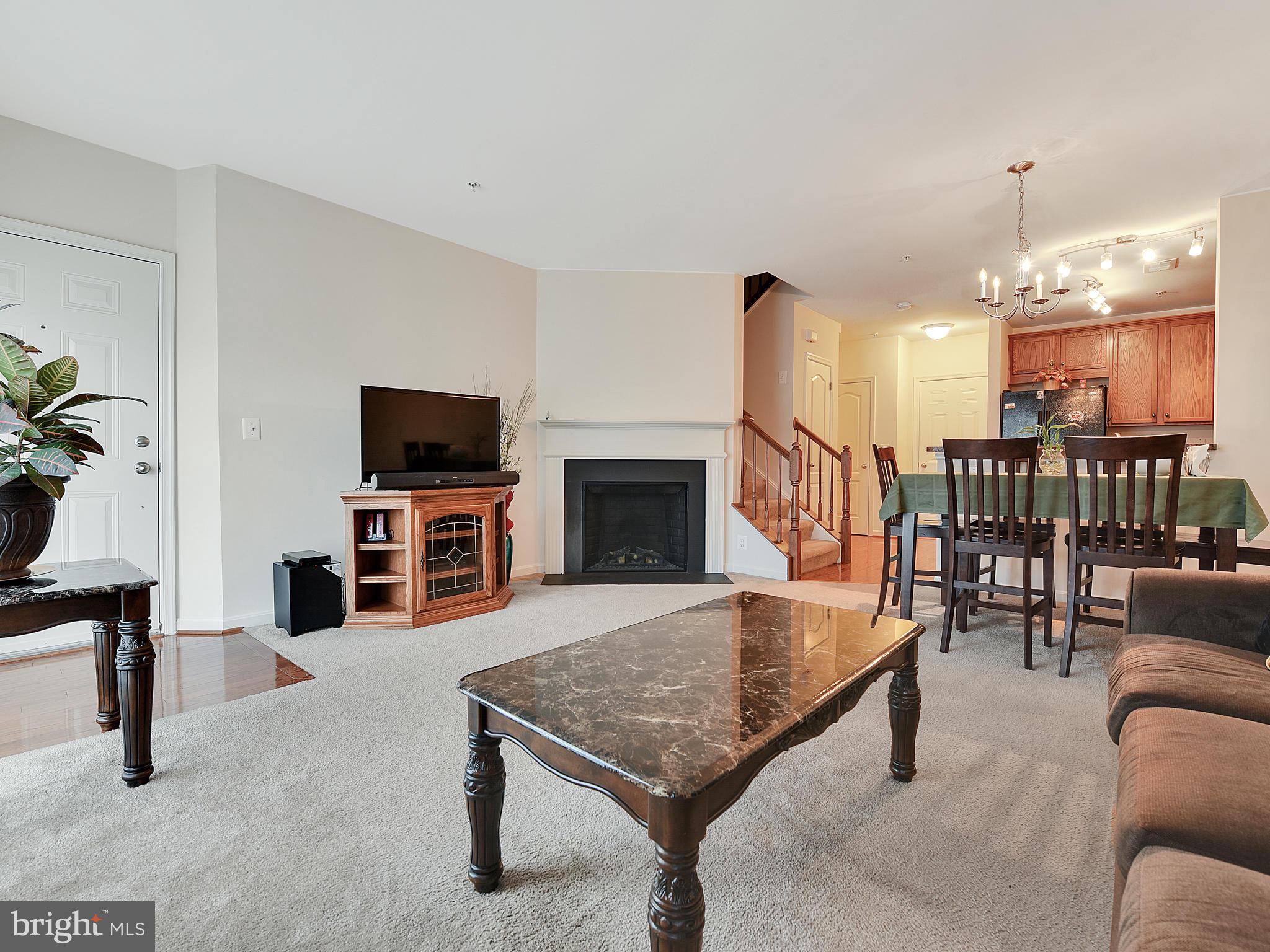 ARORA HILLS - Residential