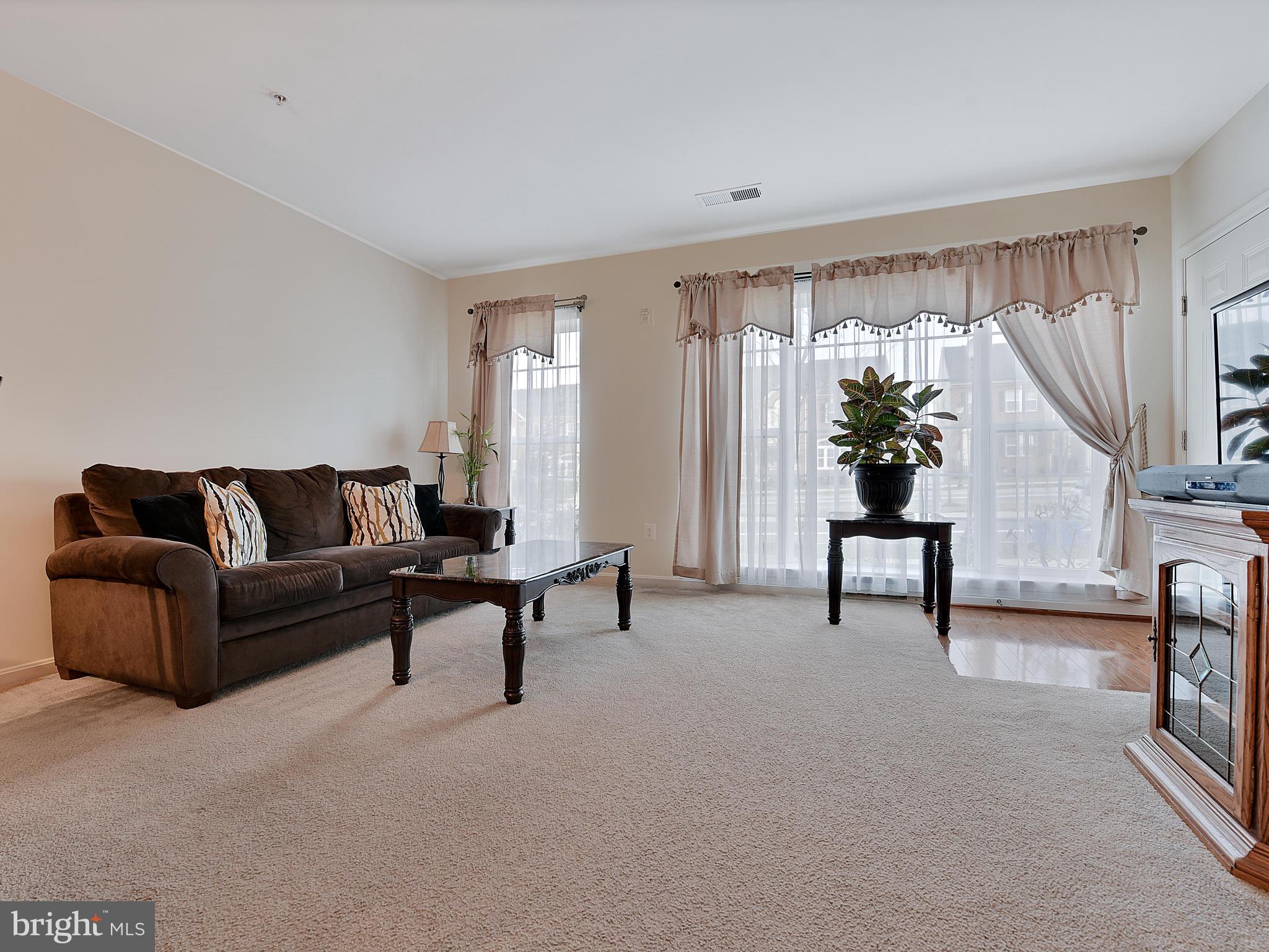 ARORA HILLS - Residential