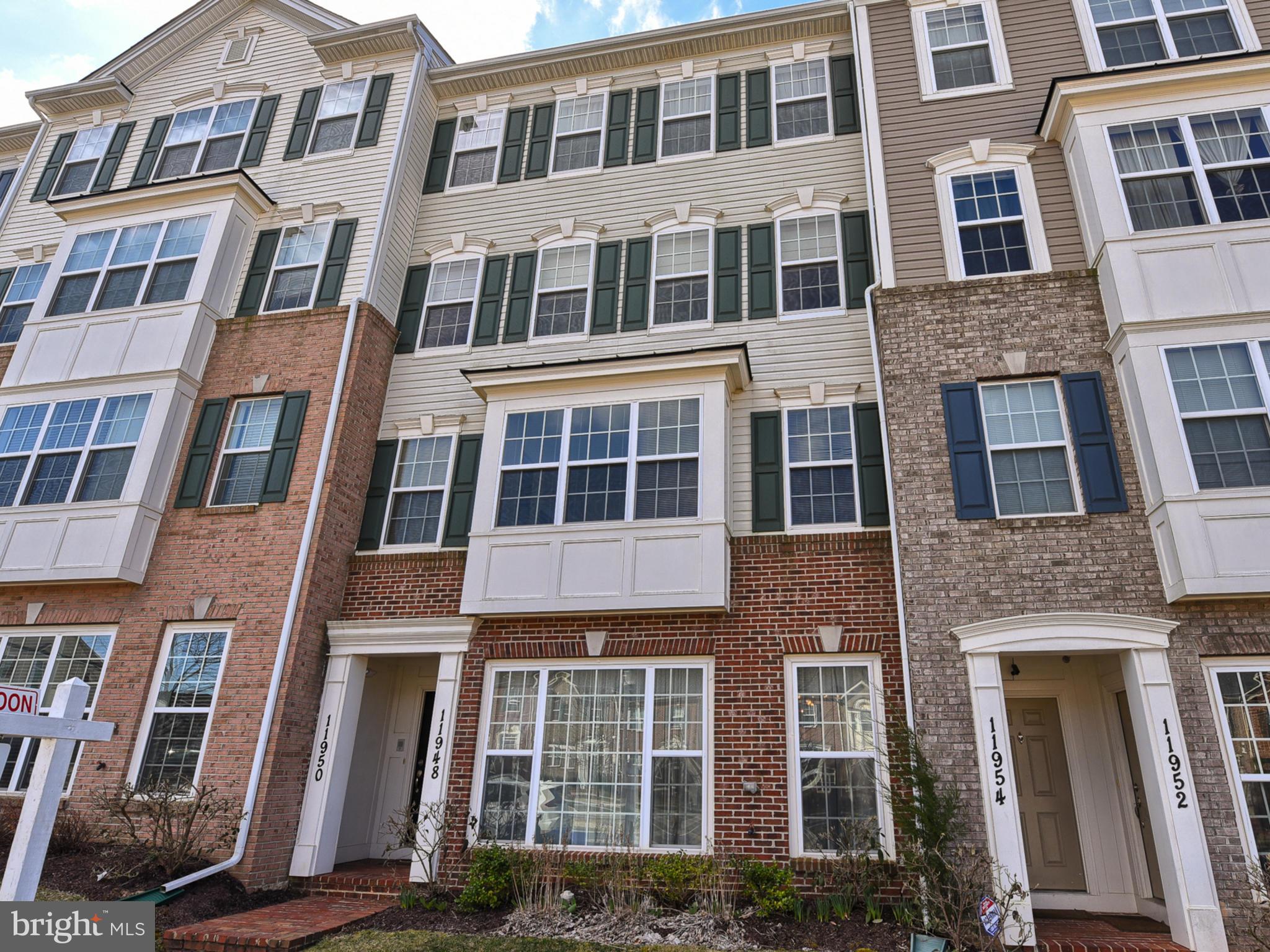 ARORA HILLS - Residential