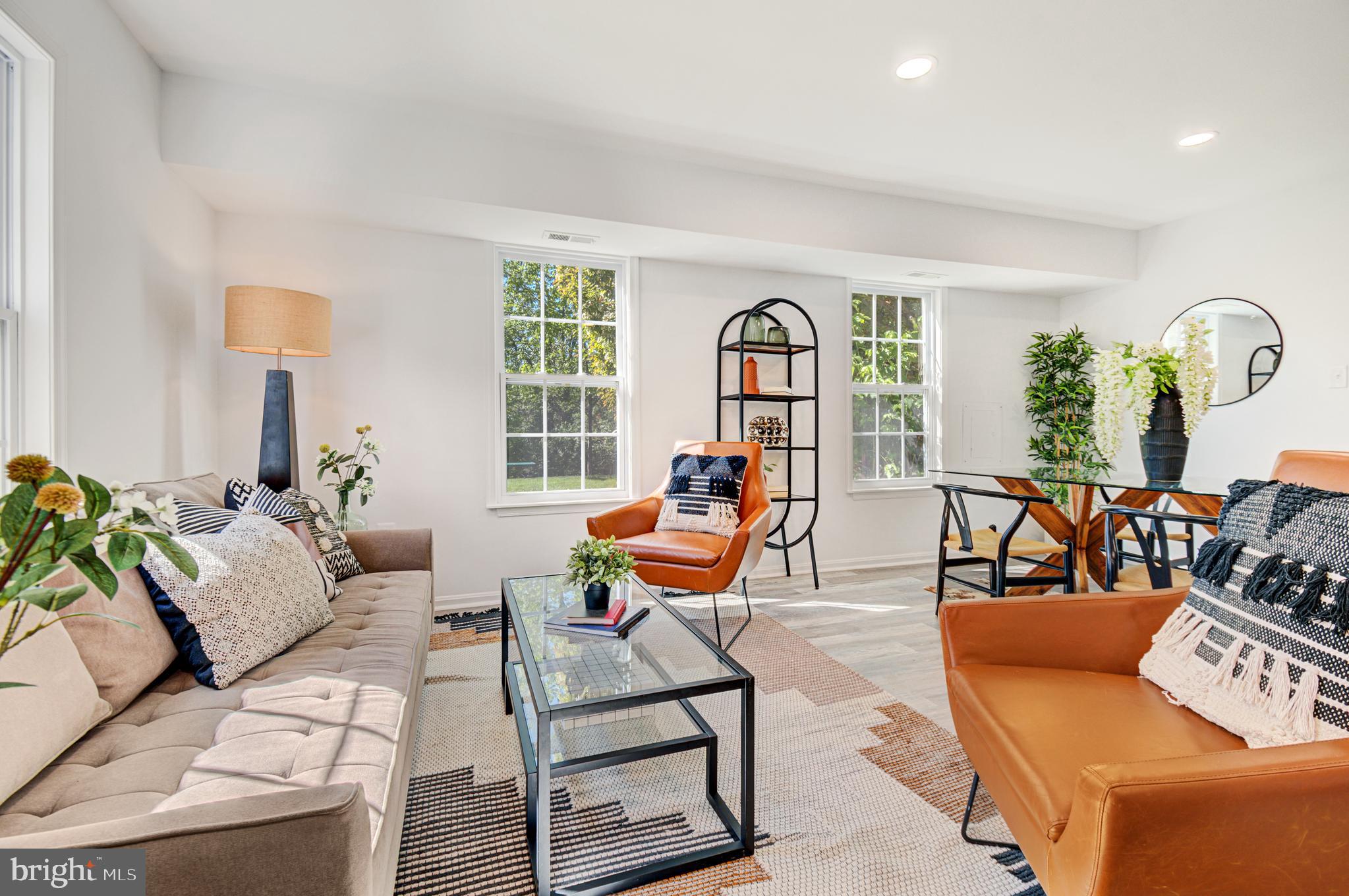 FOREST ESTATES - Residential