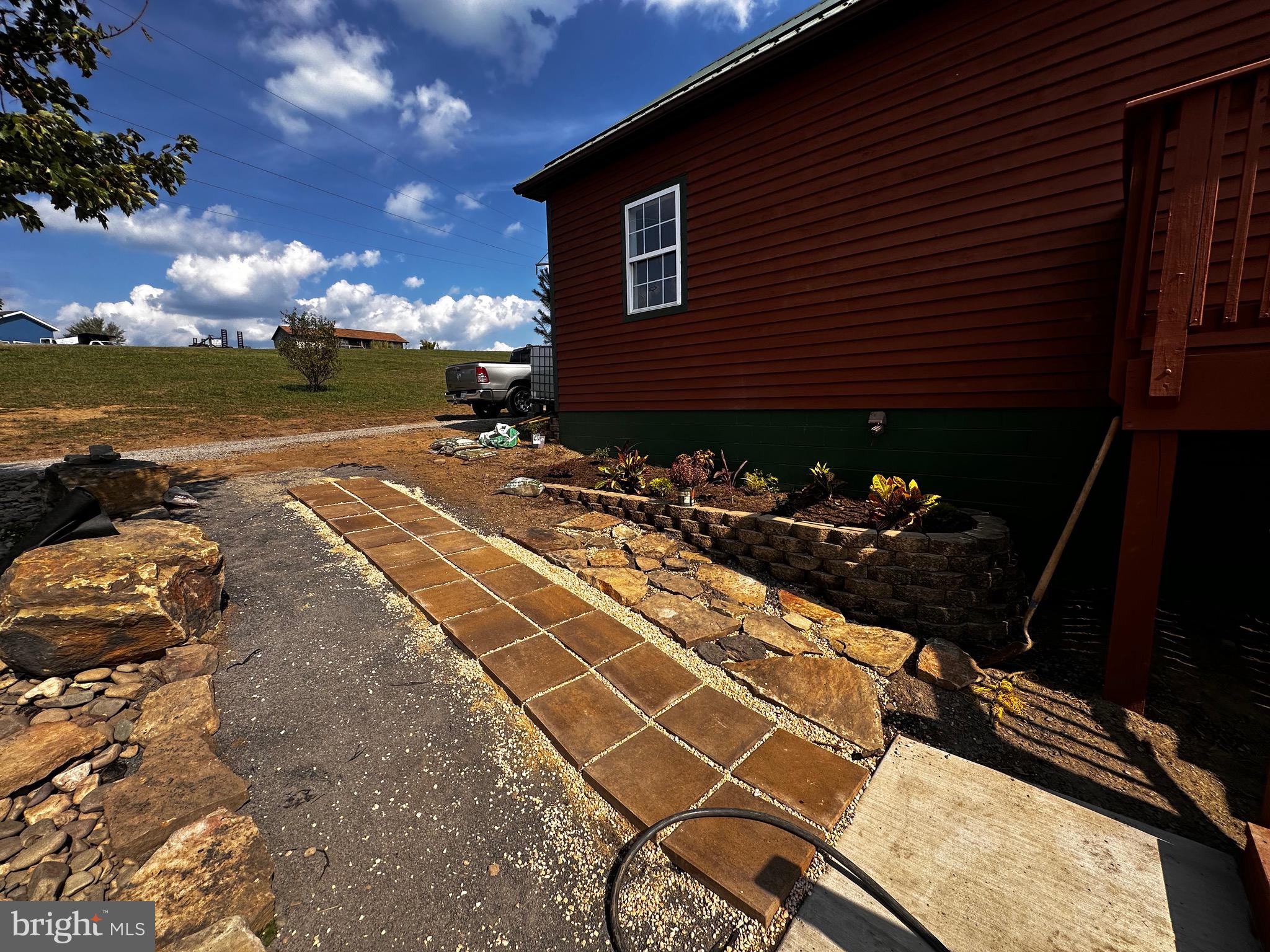 MAPLE FOREST ESTATE - Residential