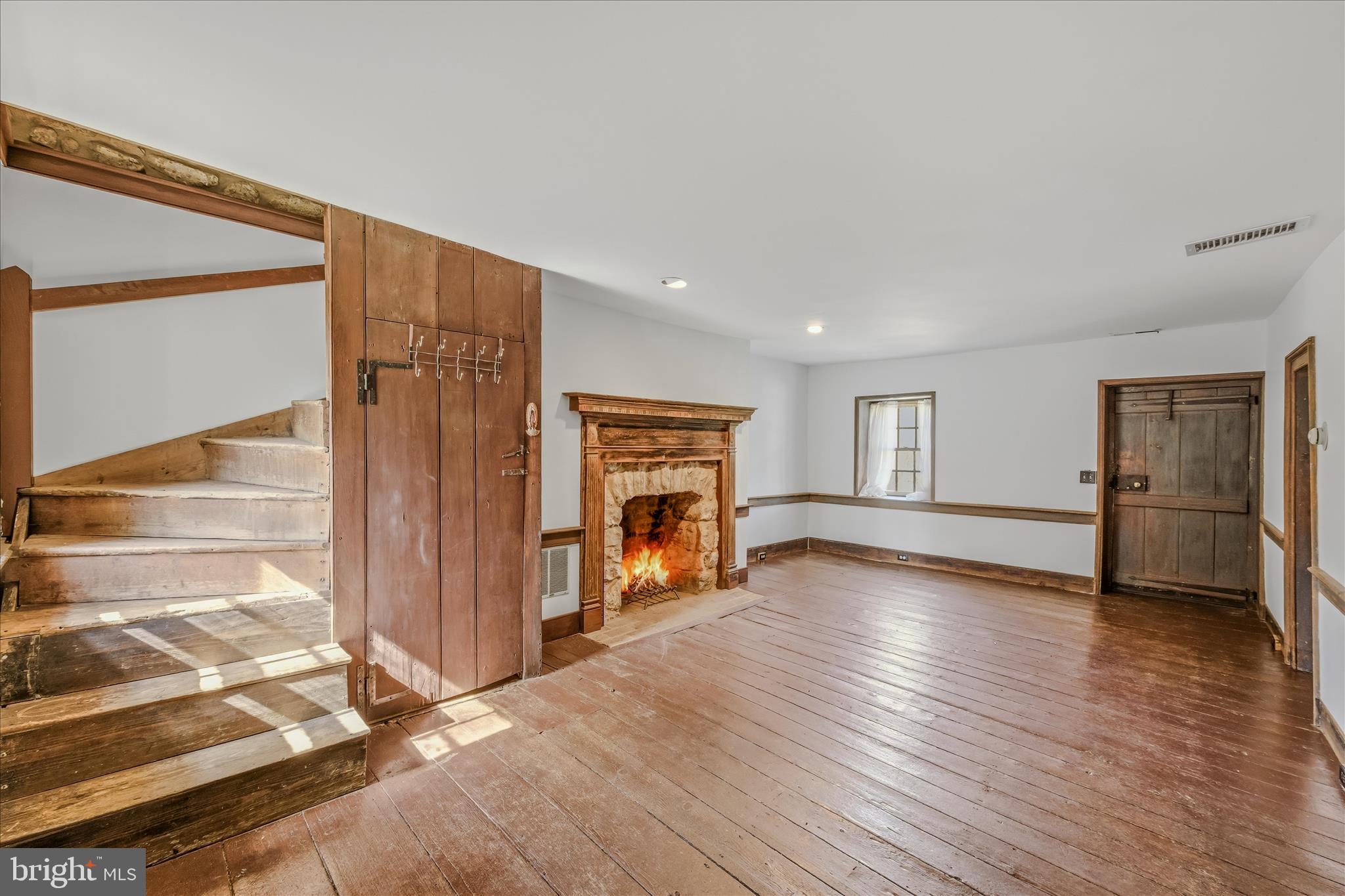 1646 GERRARDSTOWN RD