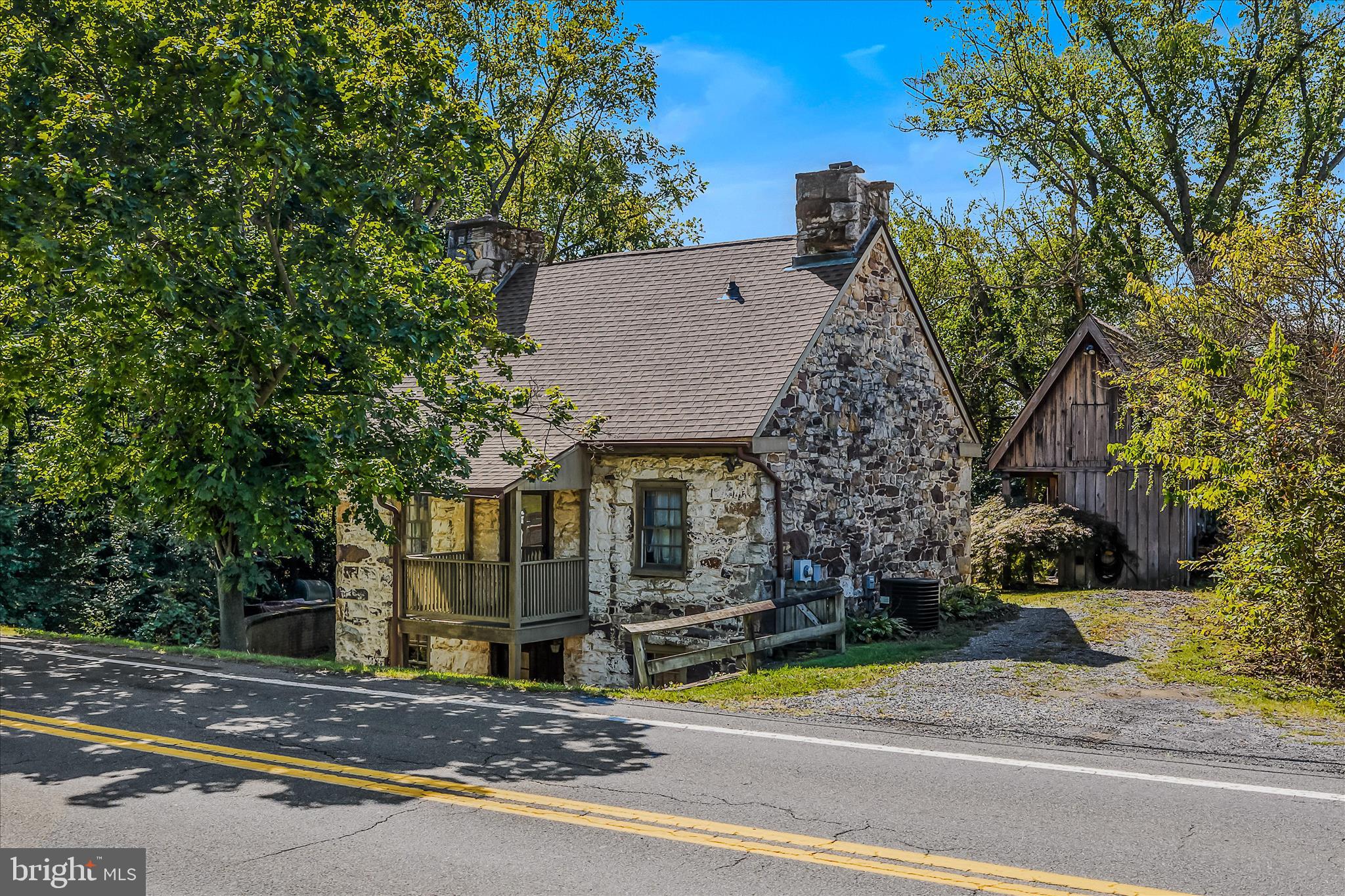 1646 GERRARDSTOWN RD