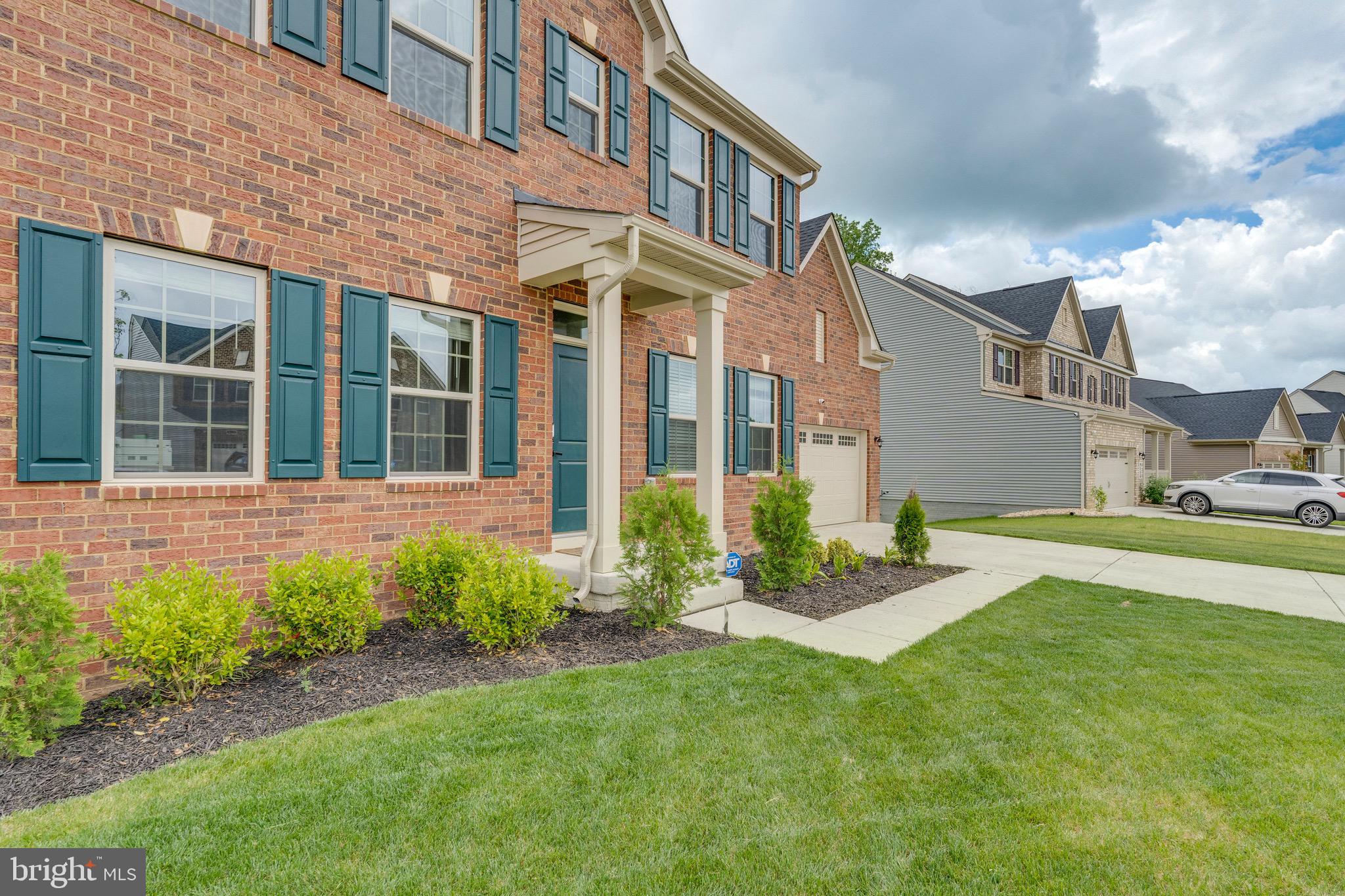 CANTER CREEK - Residential Lease