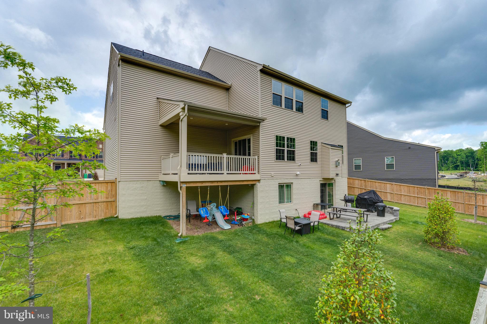 CANTER CREEK - Residential Lease