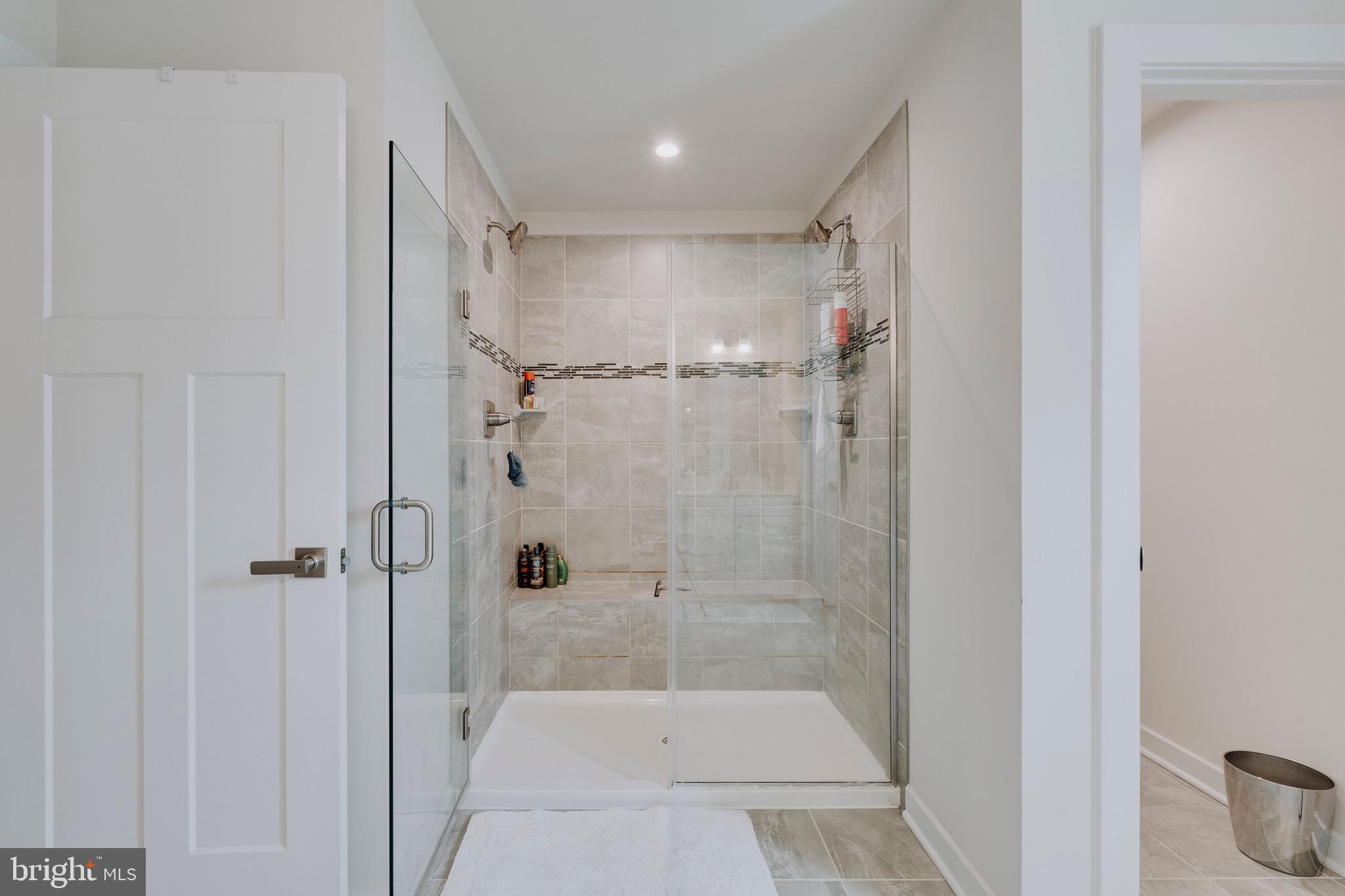 CANTER CREEK - Residential Lease