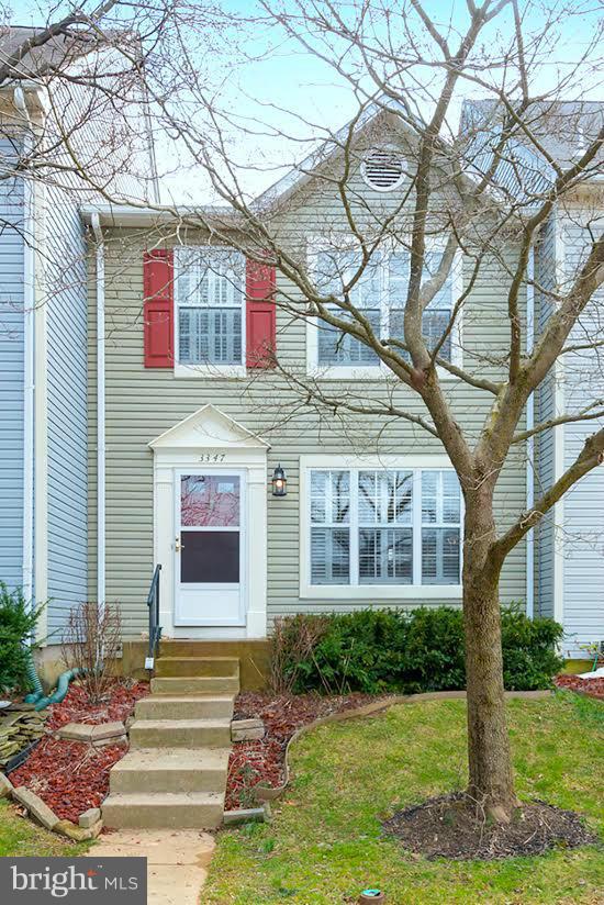 CONSTANT FRIENDSHIP - Residential