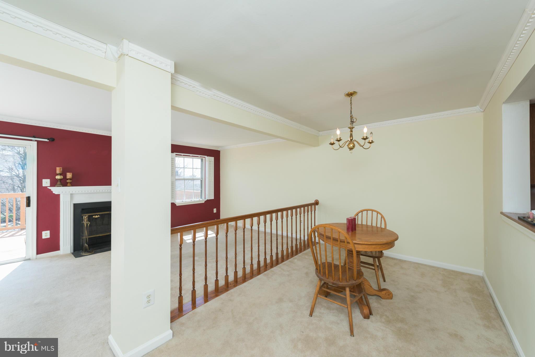 CONSTANT FRIENDSHIP - Residential