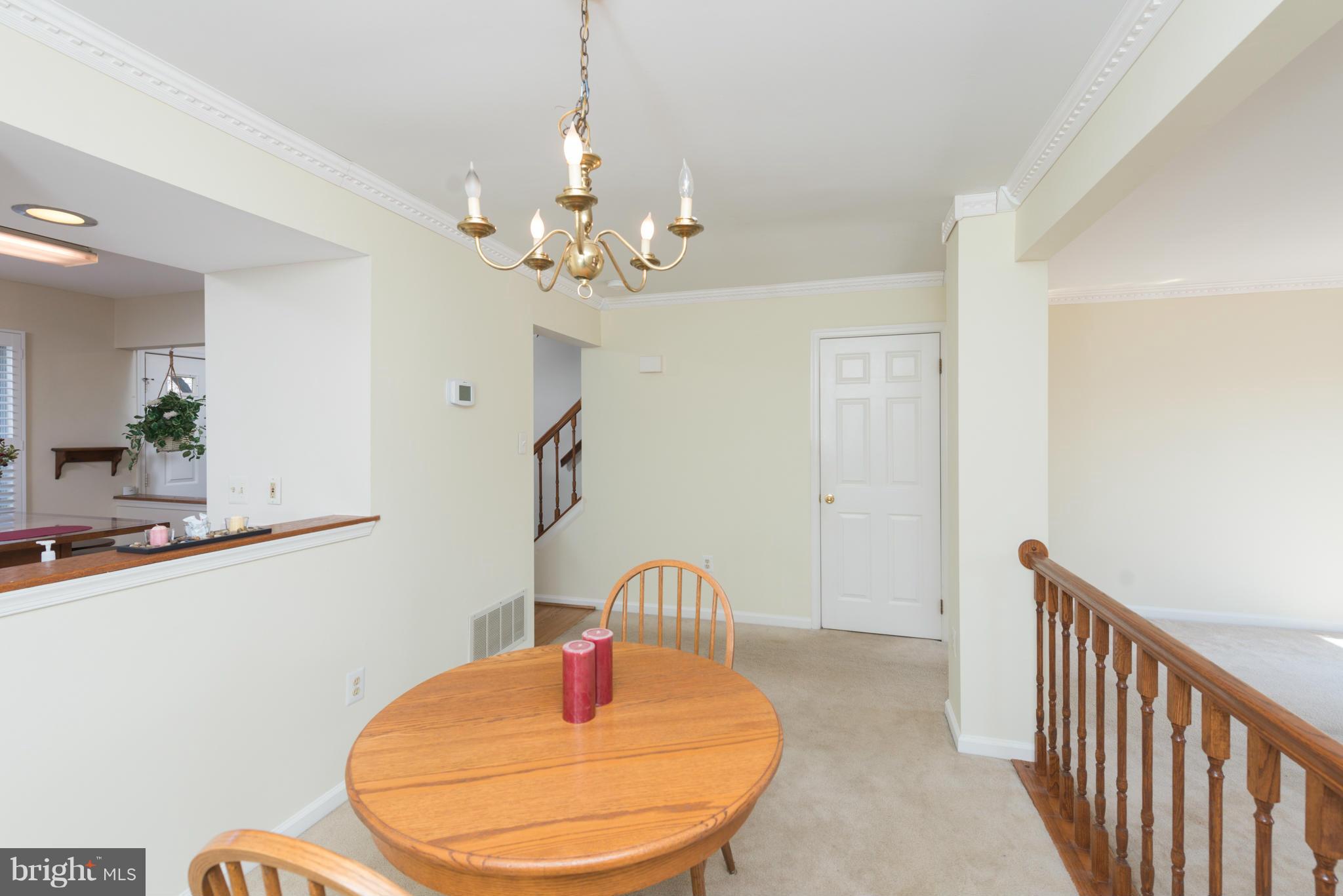 CONSTANT FRIENDSHIP - Residential