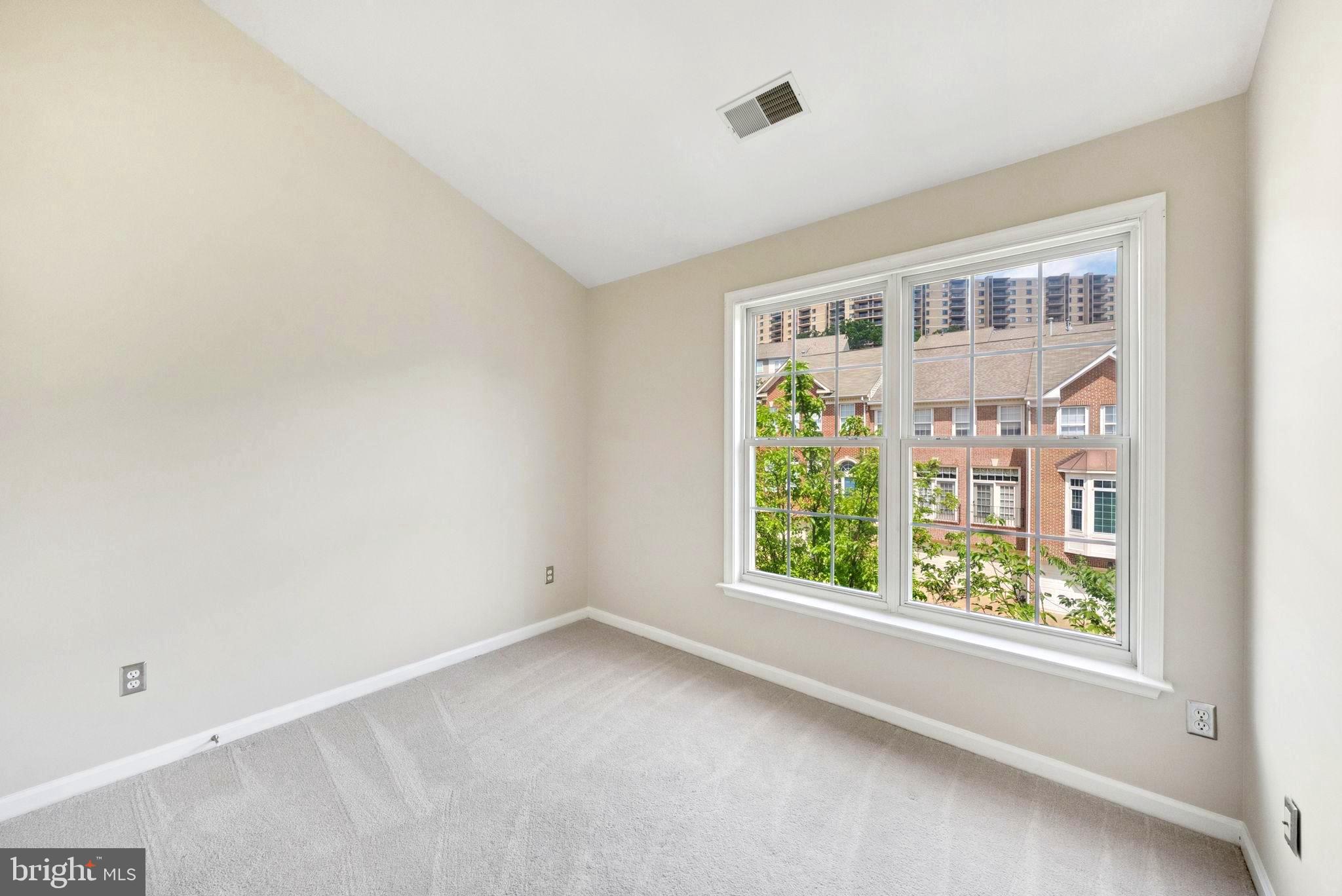 OVERLOOK - Residential