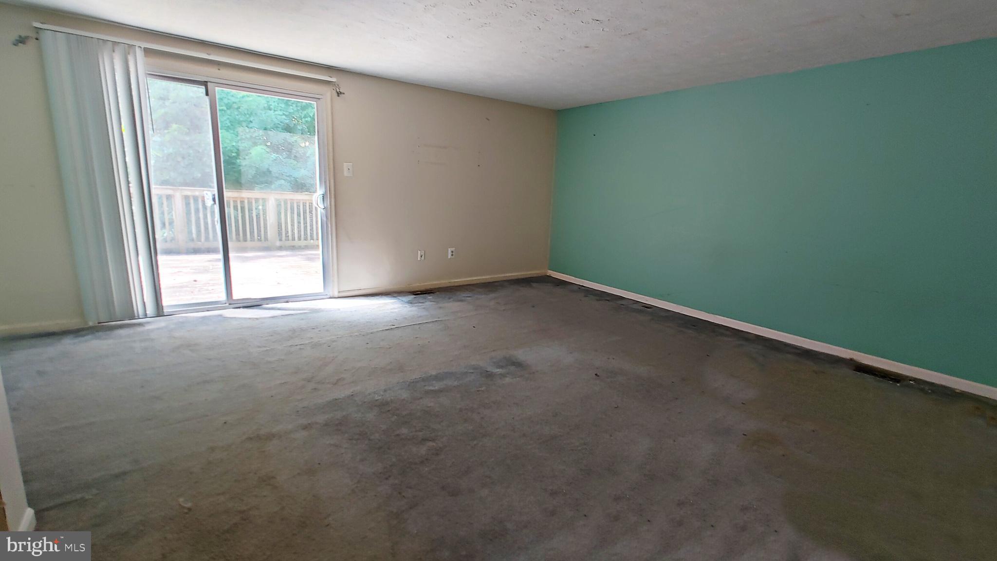 CHESAPEAKE LIGHTHOUSE - Residential