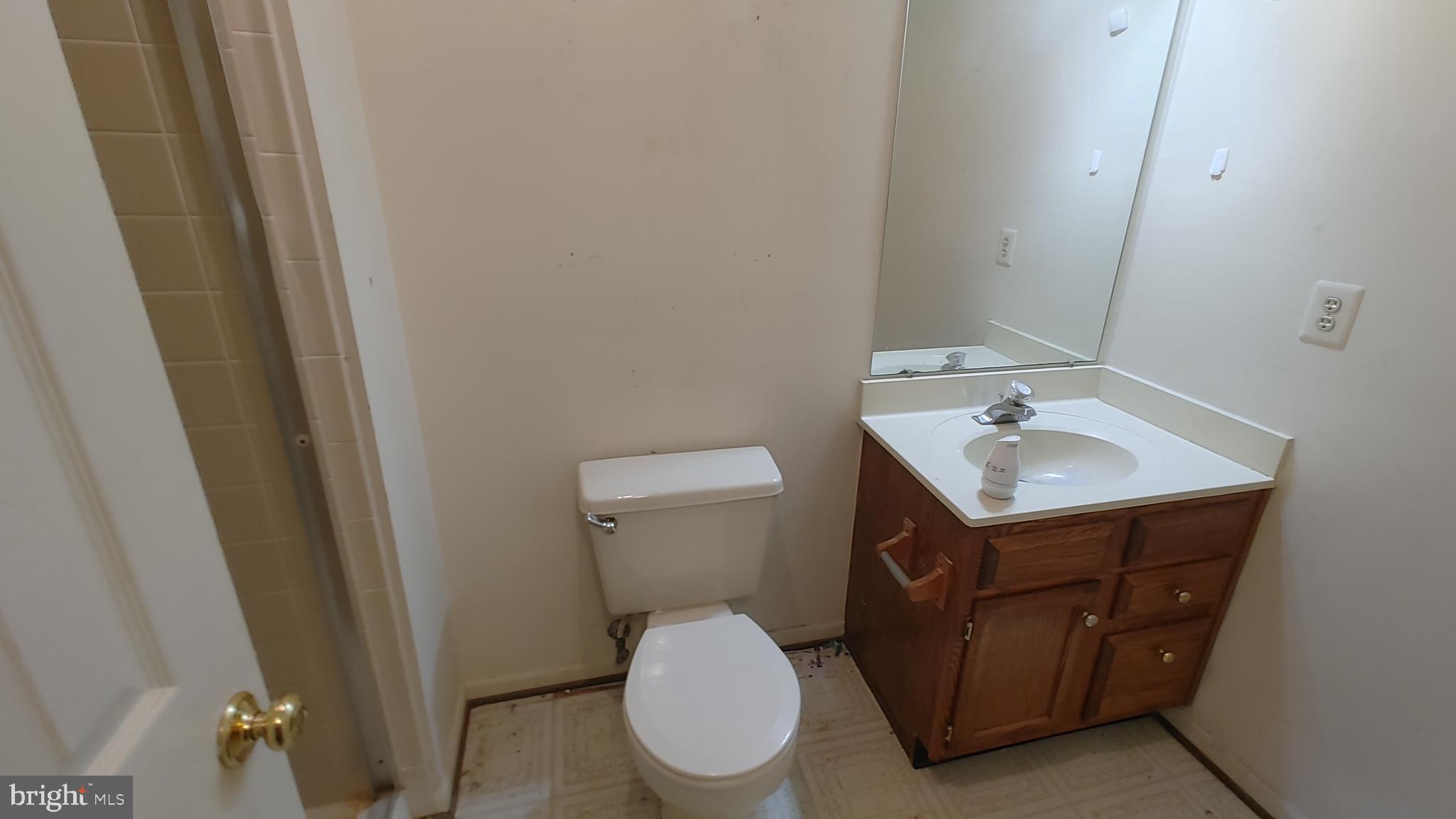 CHESAPEAKE LIGHTHOUSE - Residential