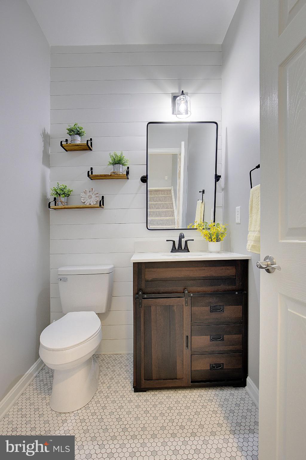 ELLENDALE - Residential