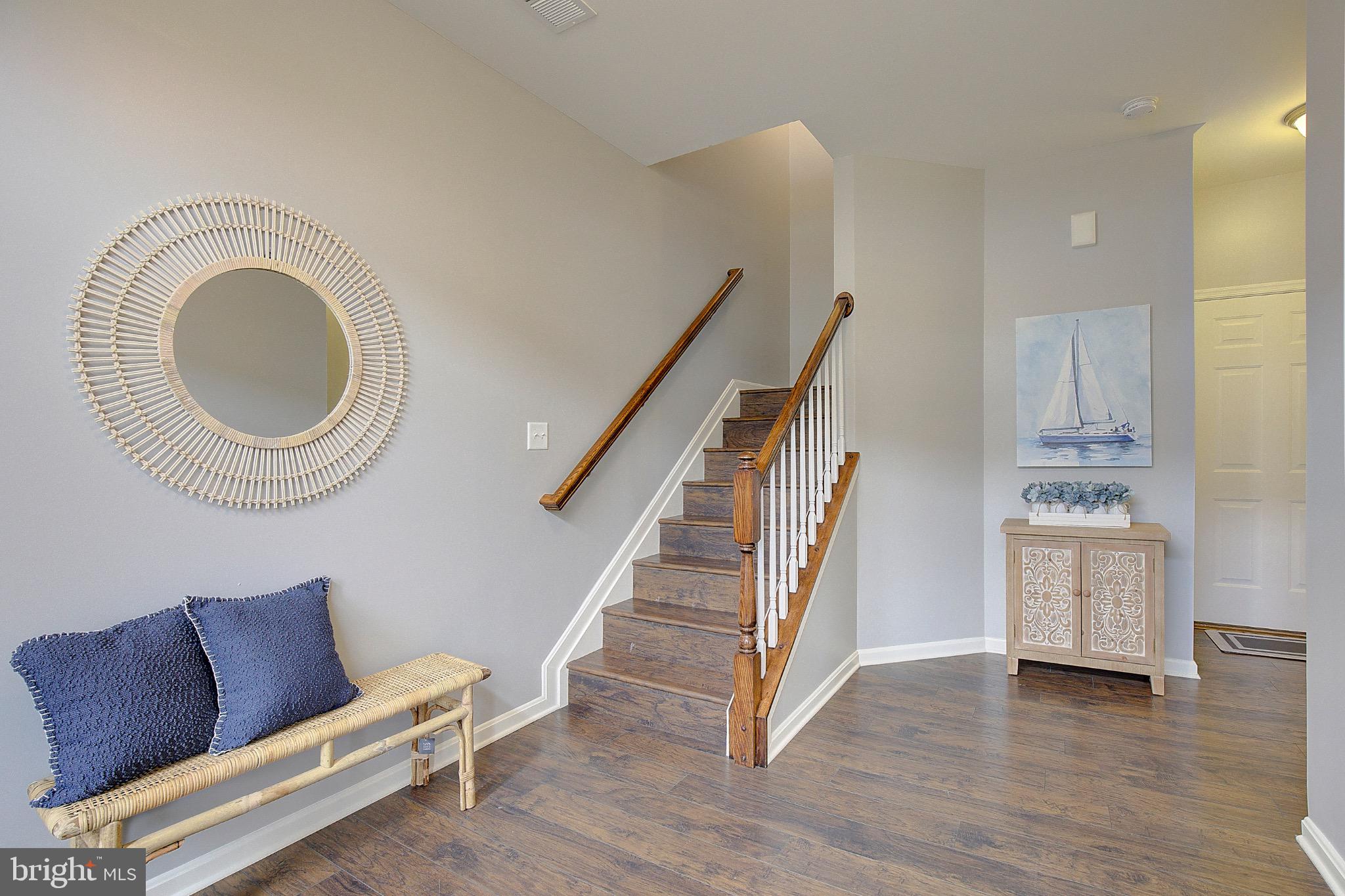 ELLENDALE - Residential