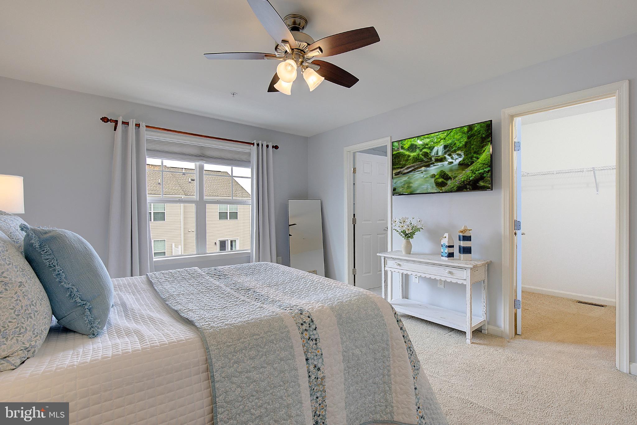 ELLENDALE - Residential