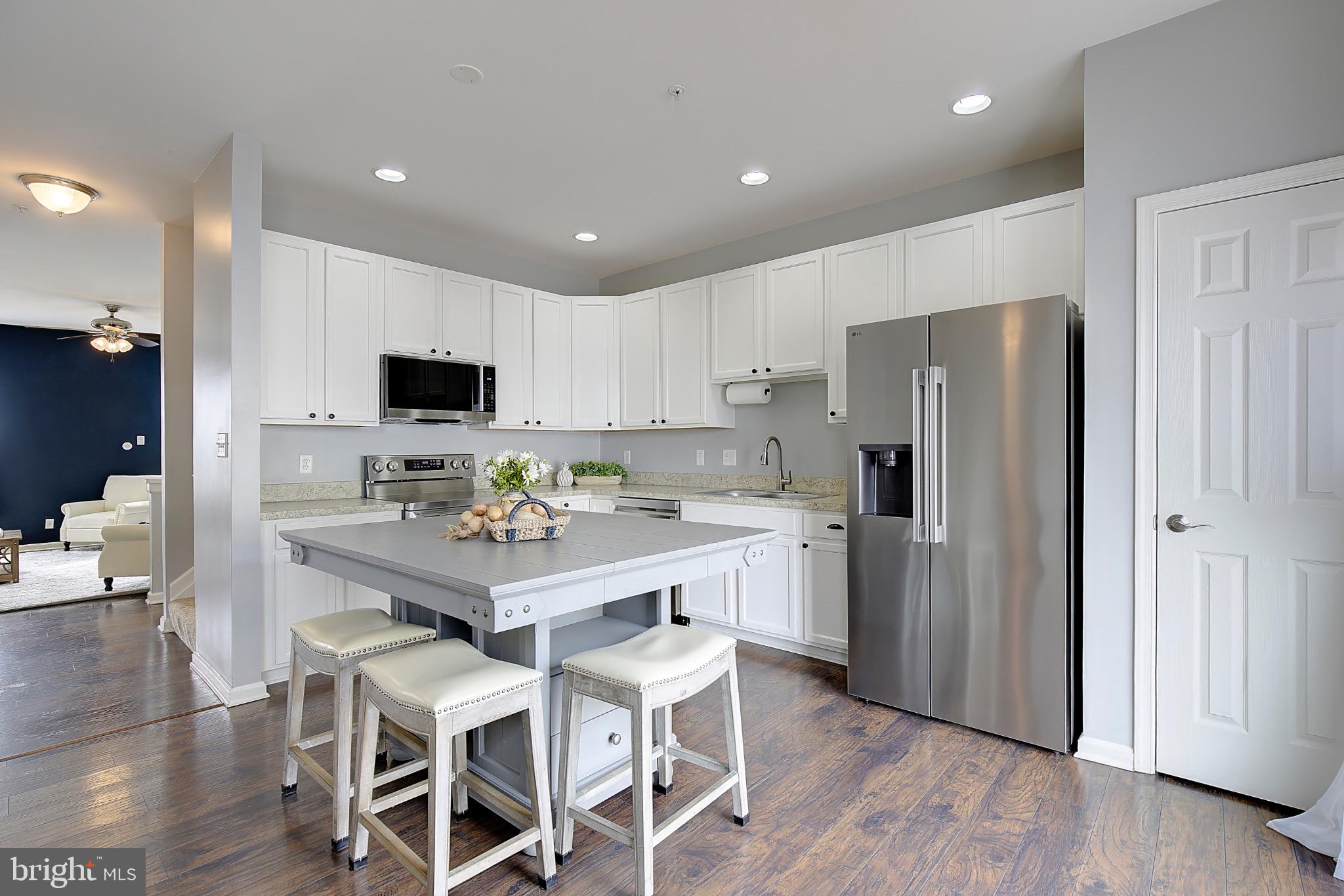 ELLENDALE - Residential