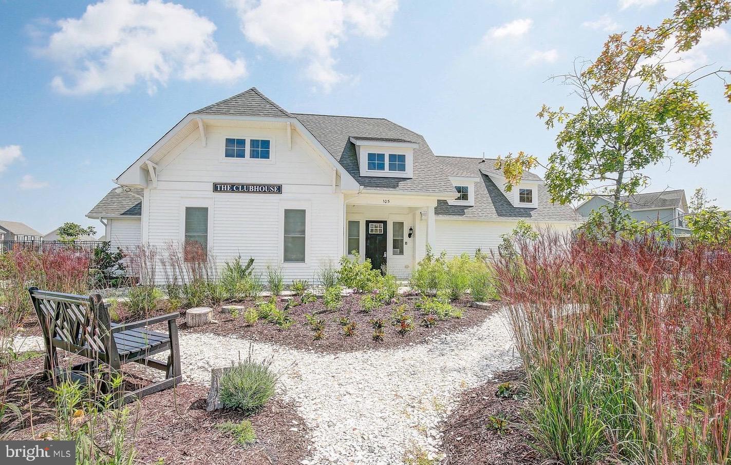 ELLENDALE - Residential