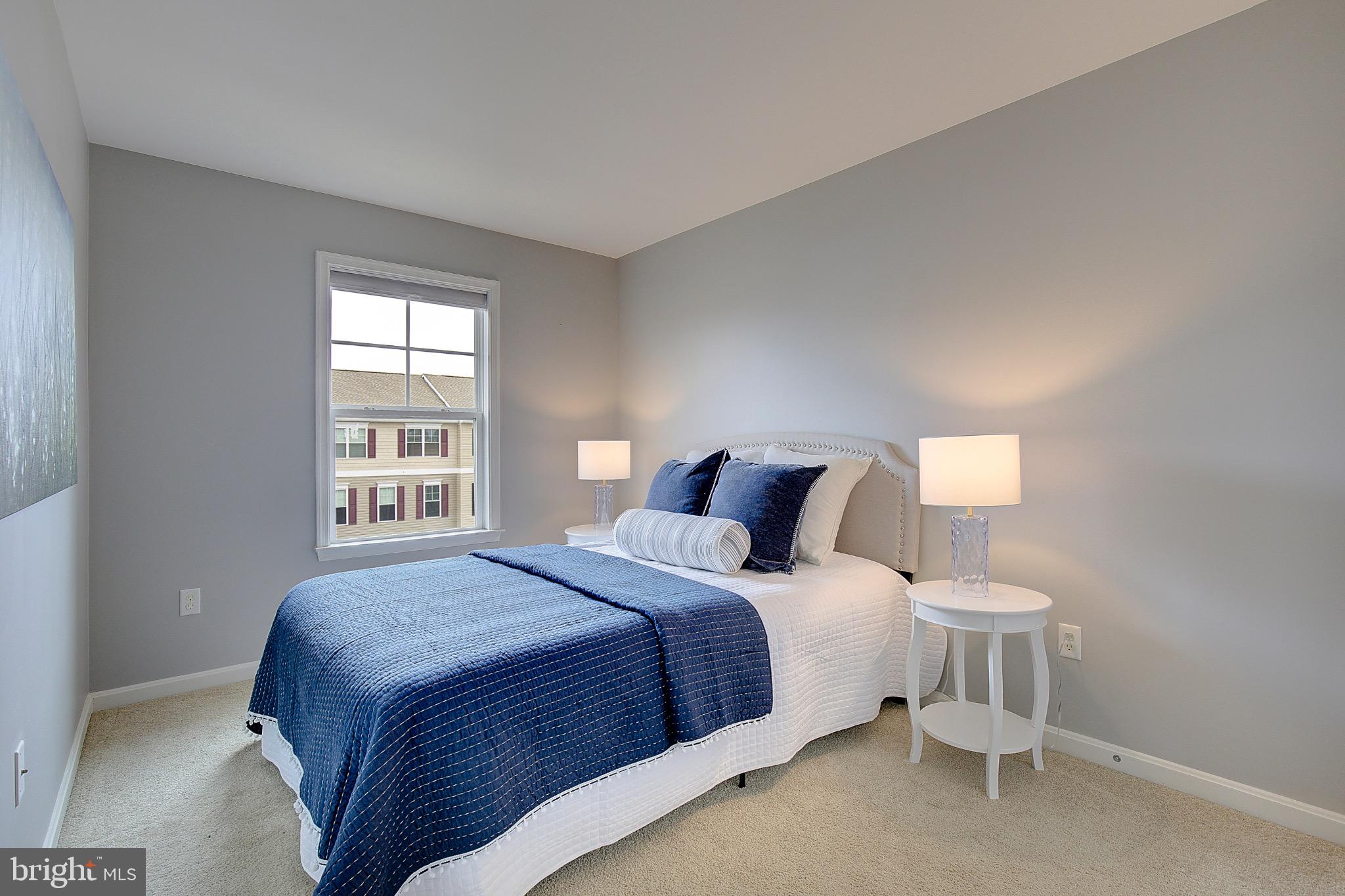 ELLENDALE - Residential