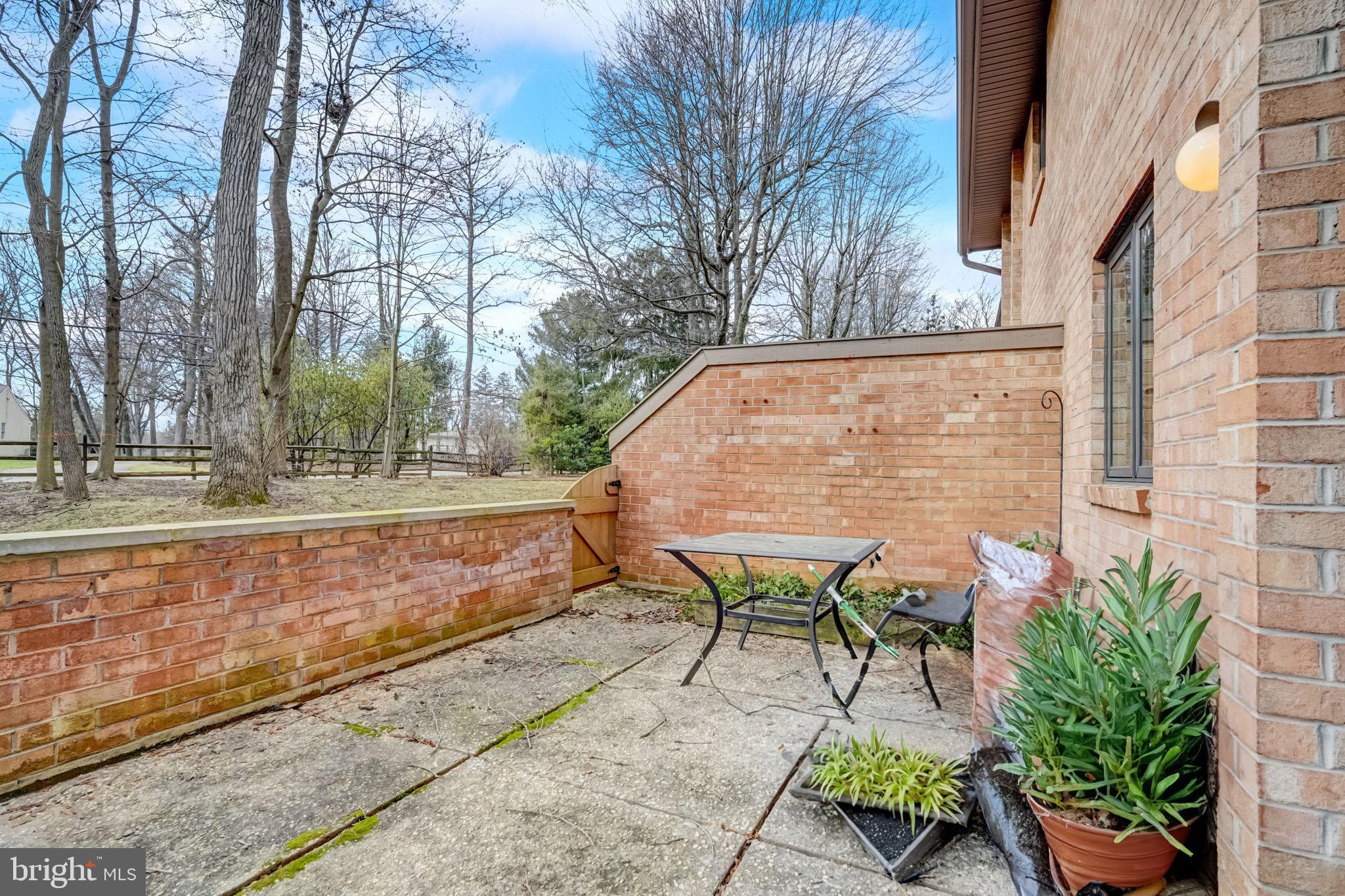 WOODGATE - Residential