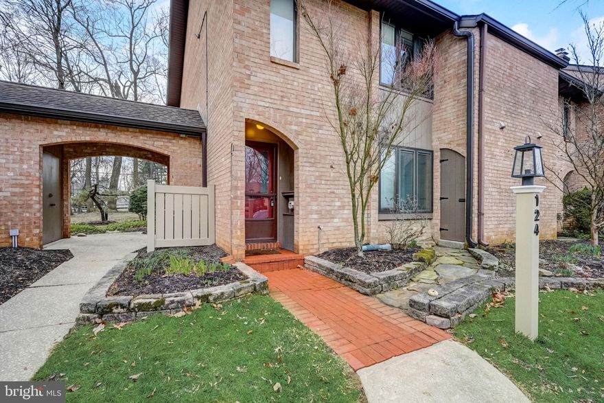 Welcome to 124 Woodgate lane #14, highly sought after end unit with private patio in serene Woodgate Lane. Centrally located between all Paoli Shopping and Septa/Amtrak train stations. Ten minutes away you will find Valley Forge Park, providing ample amounts of recreational opportunities.


Experience convenient and high-quality living in this meticulously maintained end unit Paoli townhouse, just a short walk from Paoli shopping, Amtrak/Septa train station, and situated in the nationally acclaimed Tredyffrin/Easttown School District. Inside this townhome you will find hardwood floors, high-grade energy-efficient windows, and a recently renovated kitchen. 

This home features 4 bedrooms, 2.5 baths, a den with a fireplace, and an open LR/Dining Room layout. The master bedroom includes a bath and a walk-in closet. For outdoor relaxation, you will find a private patio. Additional storage space is available in the attic and outside storage room.

The homeowners association excels in caring for landscaping, exterior building maintenance, roof, trash removal, and outdoor lighting. Nearby amenities include Paoli Hospital (2 minutes), YMCA (5 minutes), Paoli Village shops, area restaurants, and Valley Forge Park (10 minutes). This home is in excellent move-in condition, making it perfect for those downsizing or raising a family in a thriving community that ensures your home's long-term value.