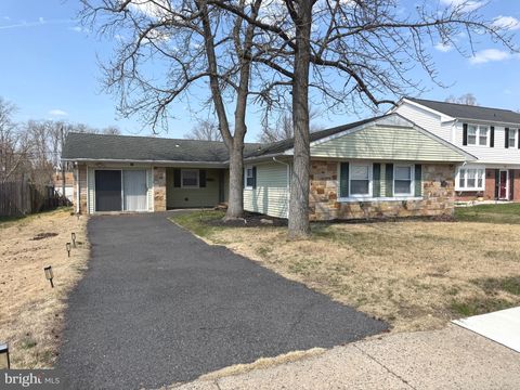 Homes For Sale - 15 Hampton Lane<br/> WILLINGBORO, NJ 08046